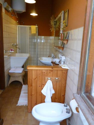 Family Room with Private Bathroom photo 1