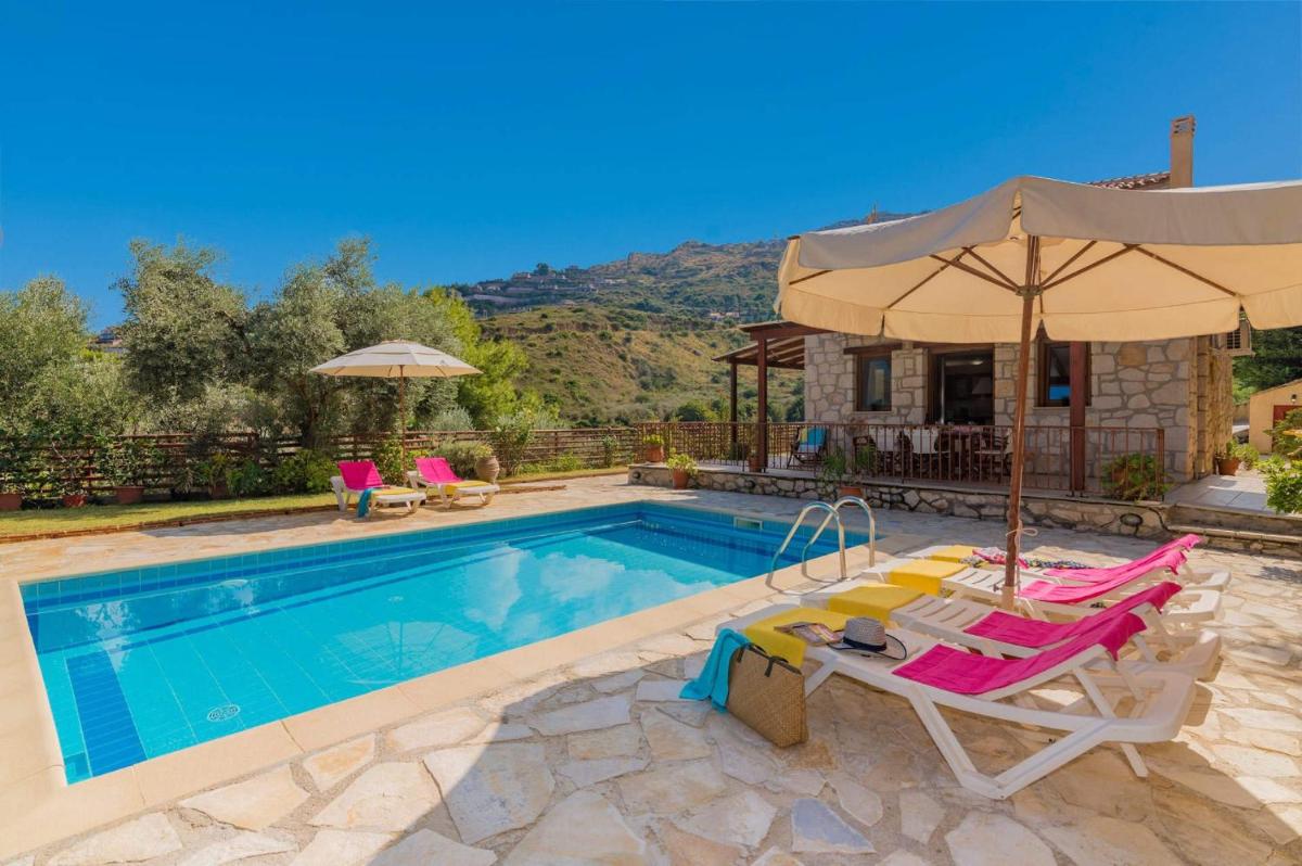 Standard Villa photo 3