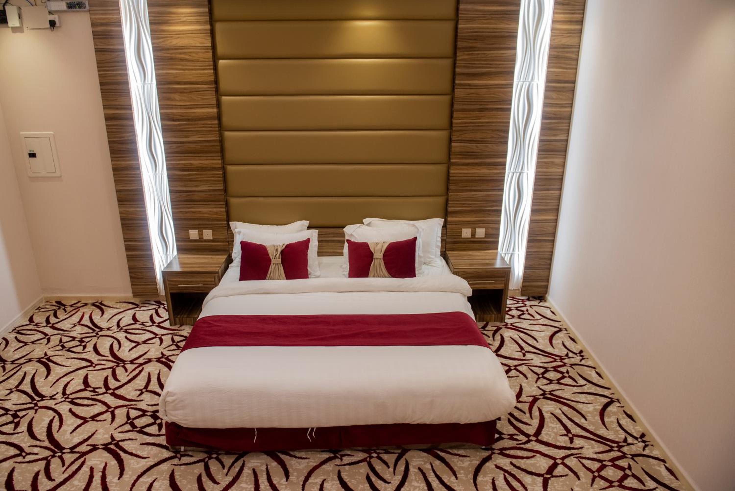 Budget Double Room photo 2