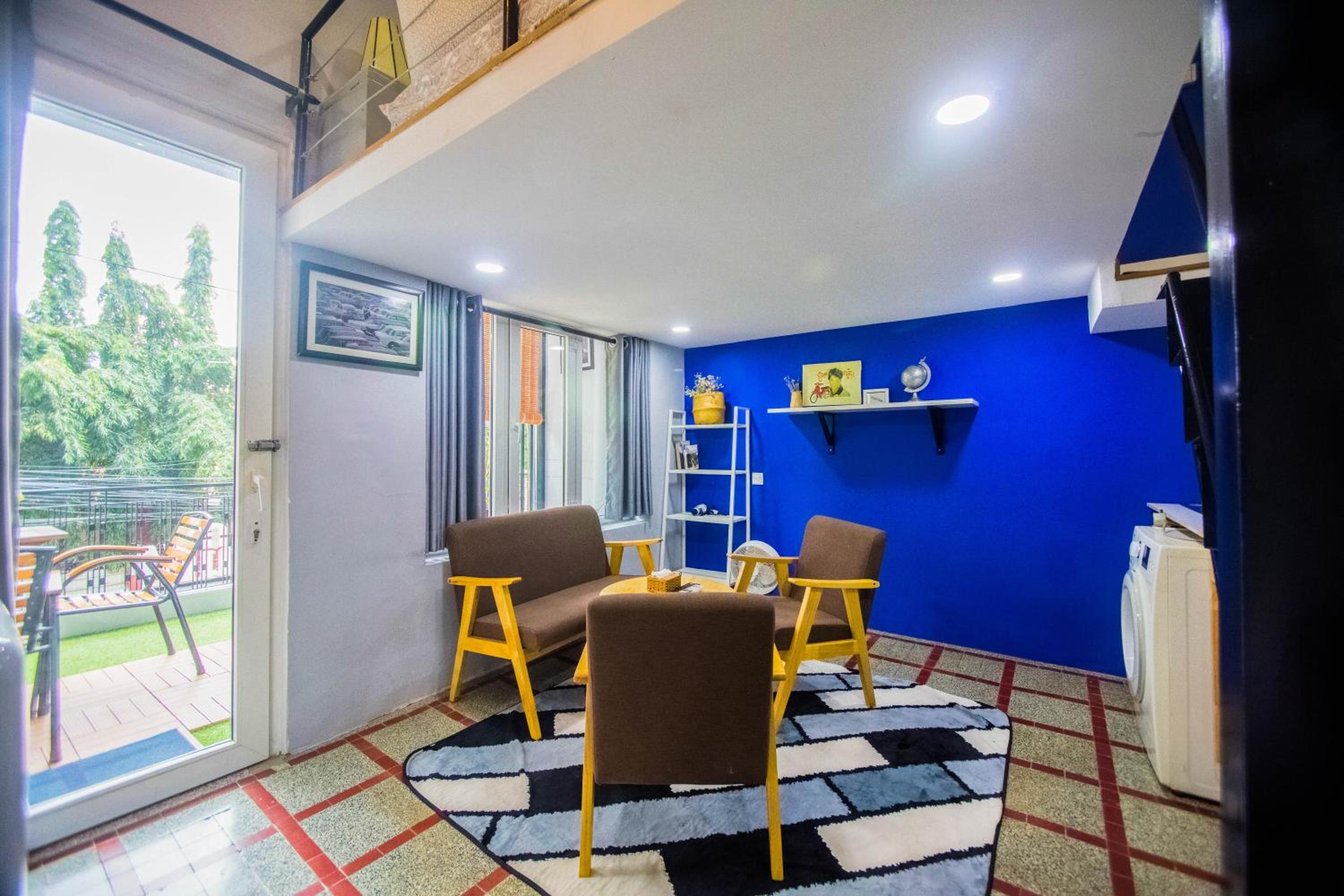 Family Duplex Balcony Room with Window photo 3