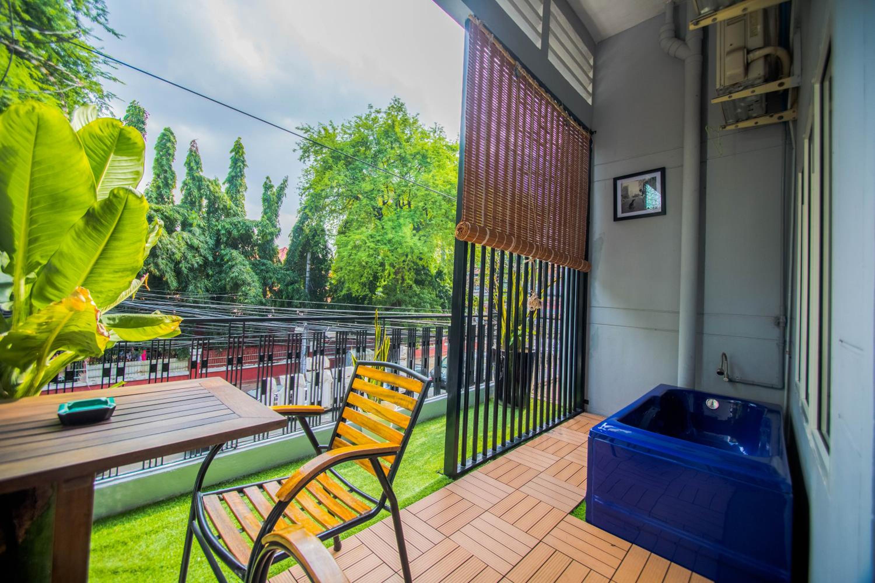 Family Duplex Balcony Room with Window photo 2