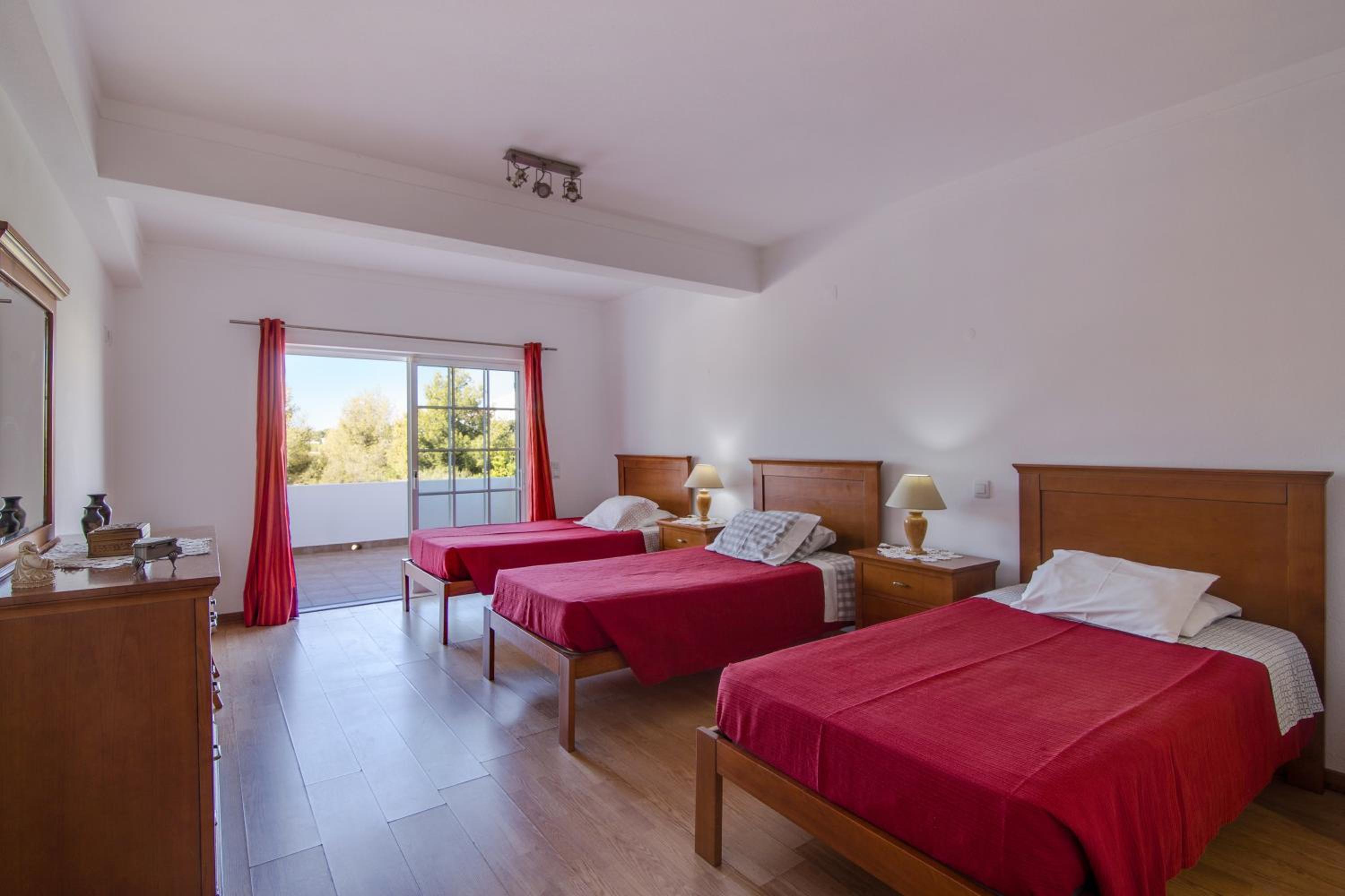 Villa with Sea View - Photo 10