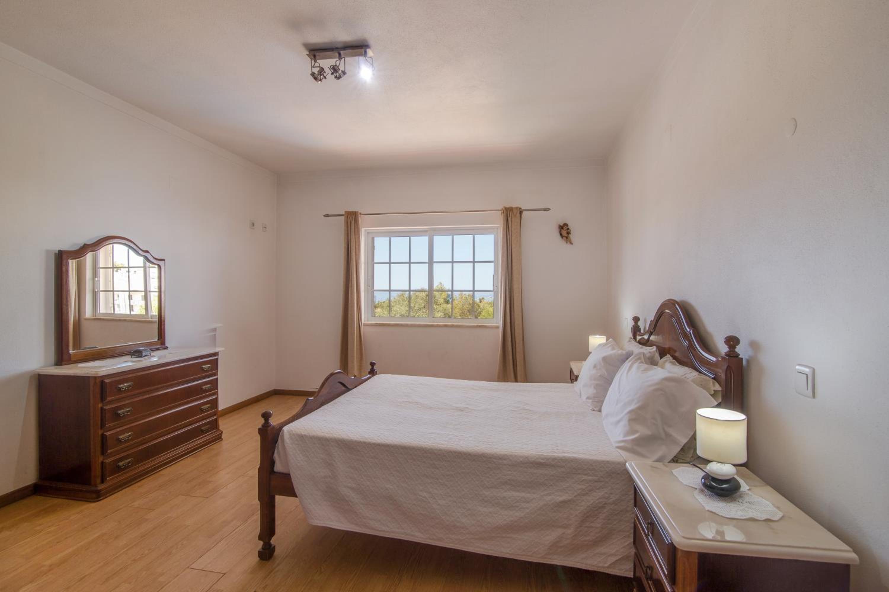 Villa with Sea View - Photo 5