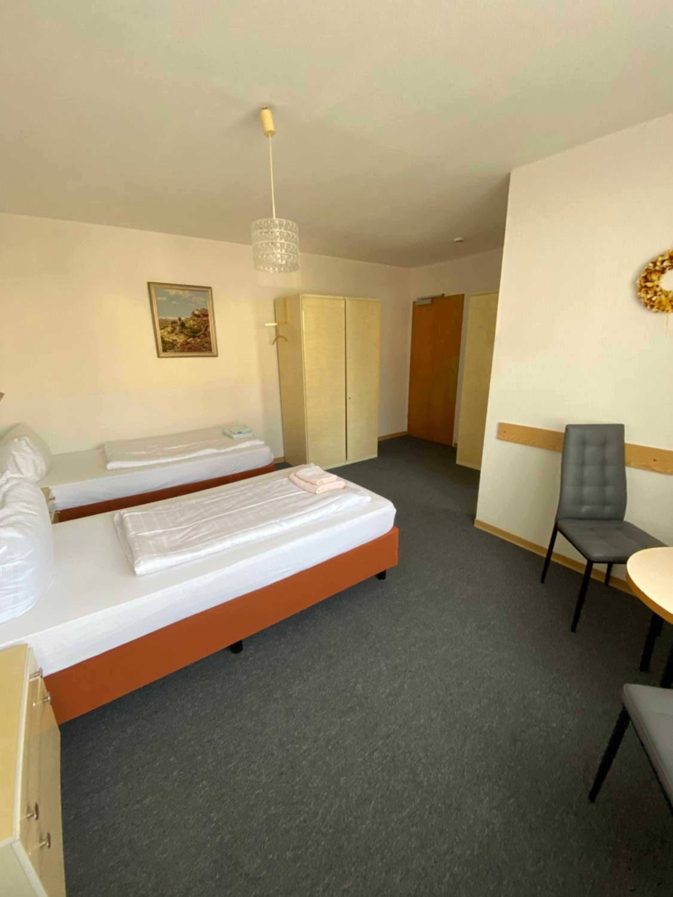 Double Room - Photo 2
