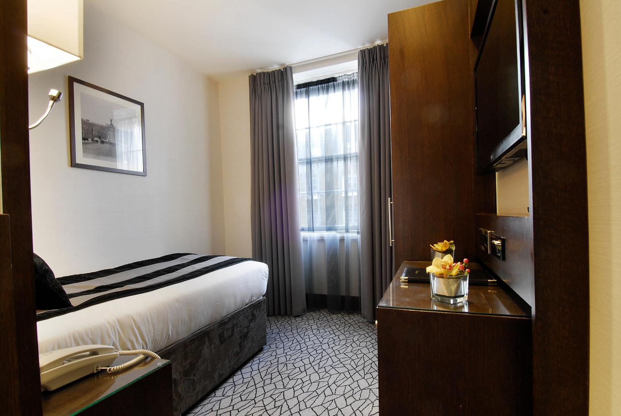 Deluxe Single Room photo 2