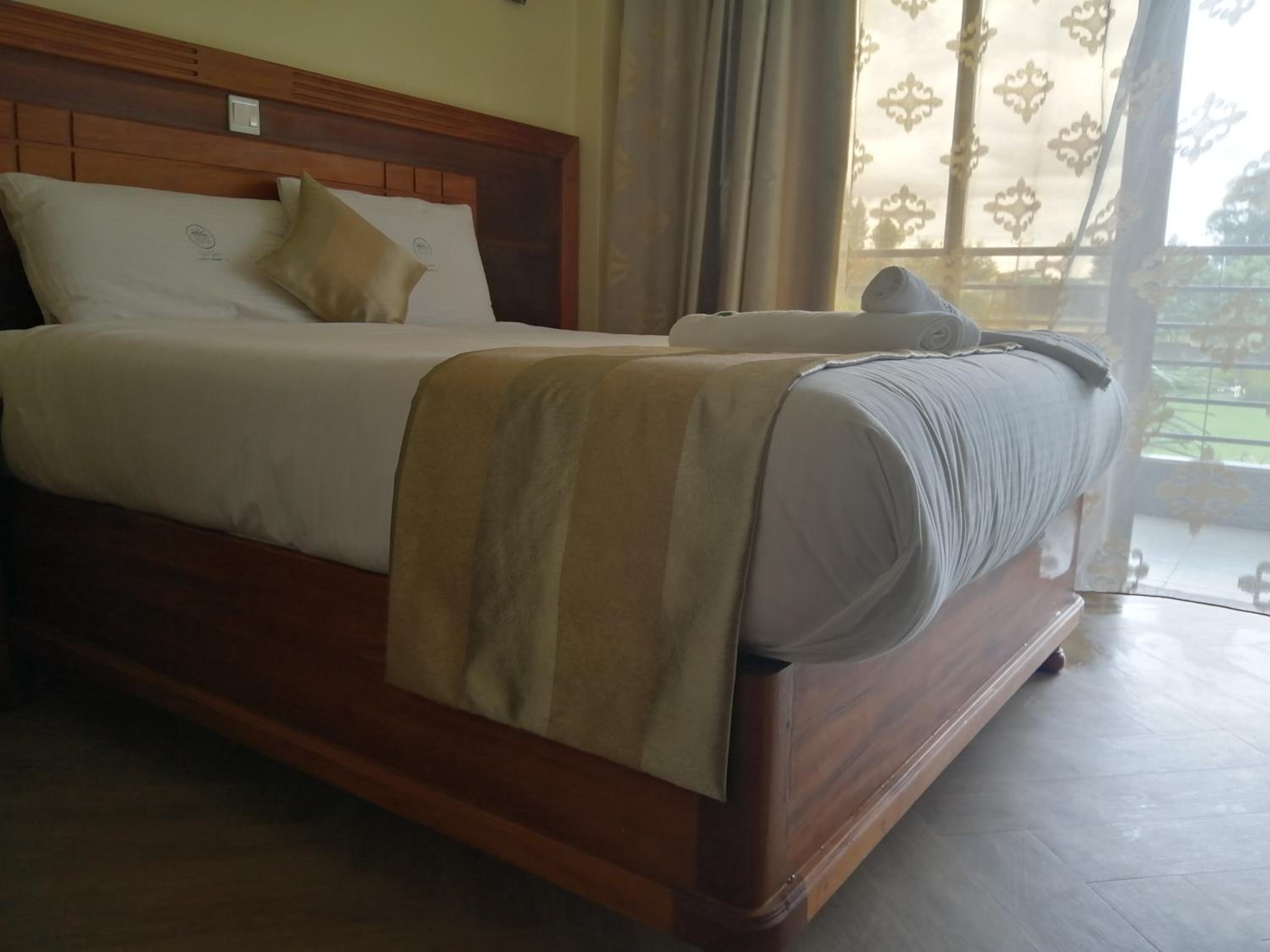 Executive Suite photo 2