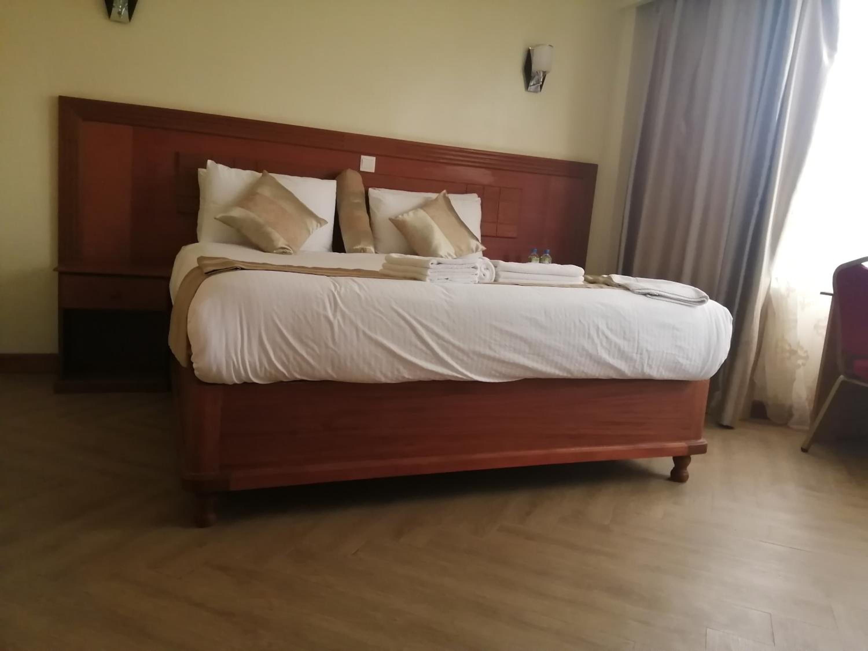 Executive Suite photo 1