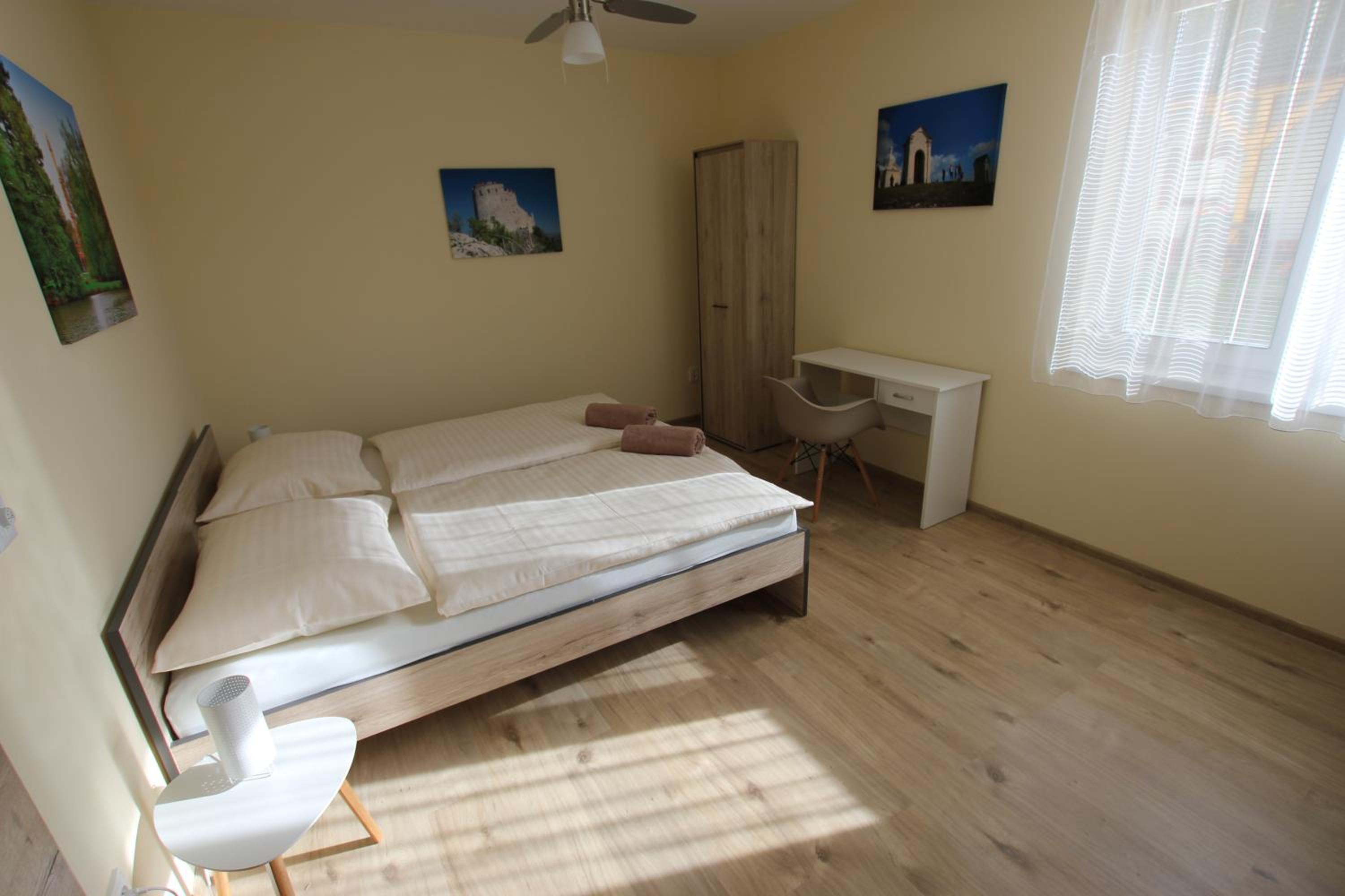 Quadruple Room with Private Bathroom