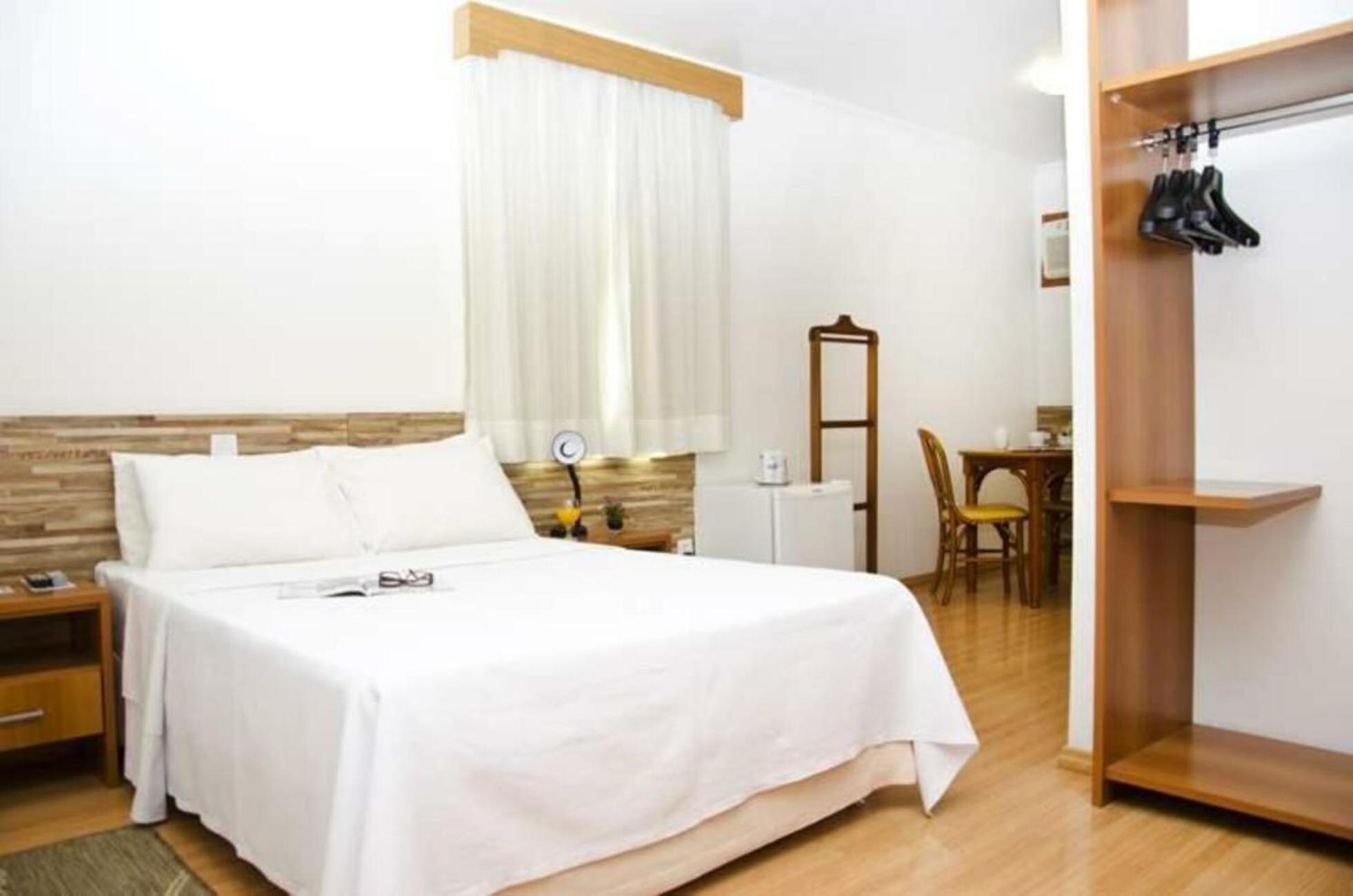 Standard Double or Twin Room photo 3