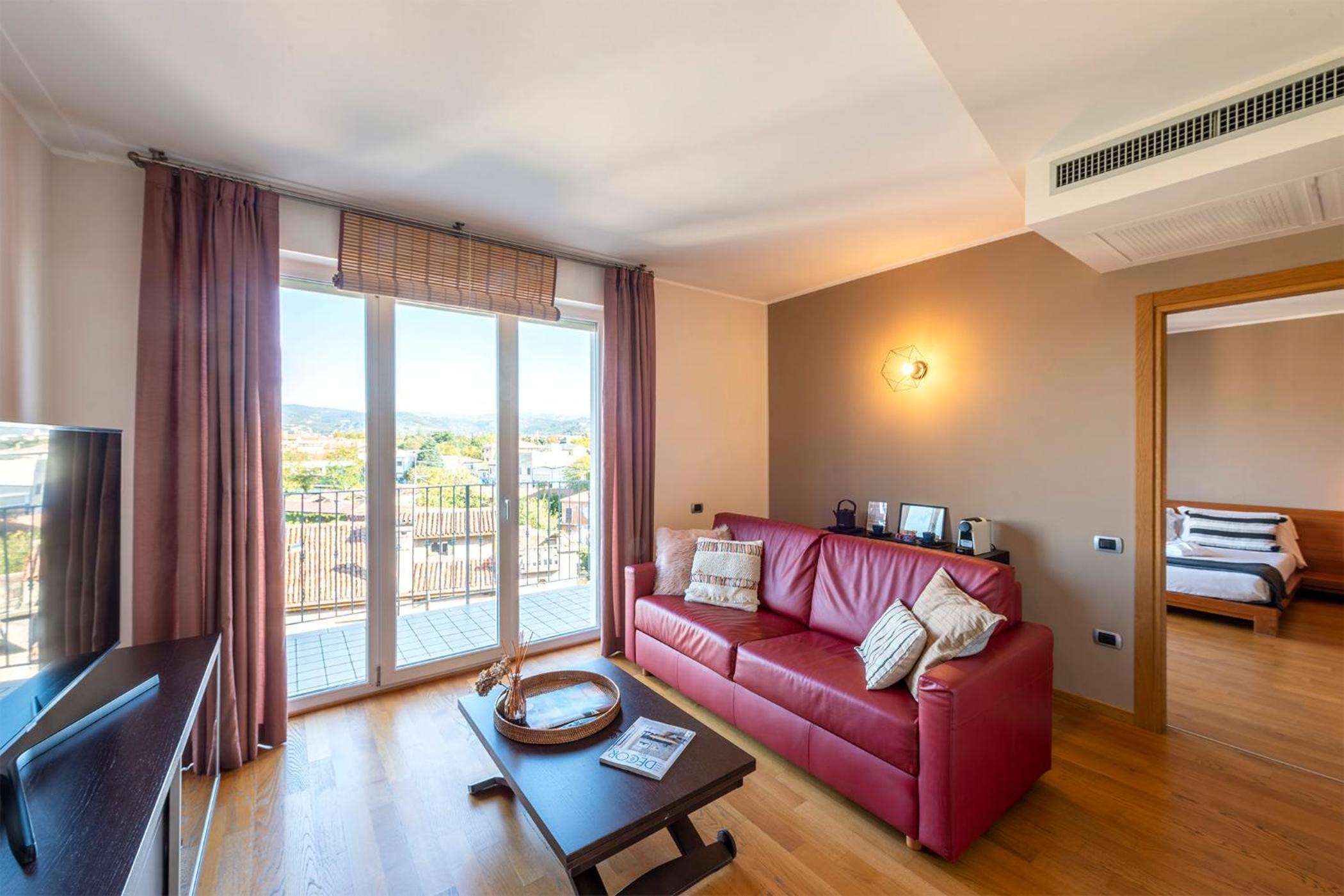 Deluxe Suite with Spa Bath