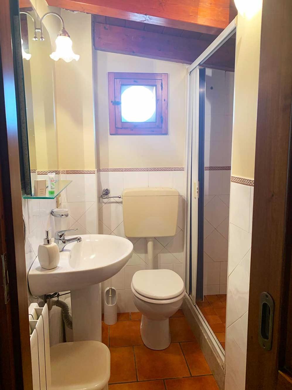 Standard Double Suite - Photo 2