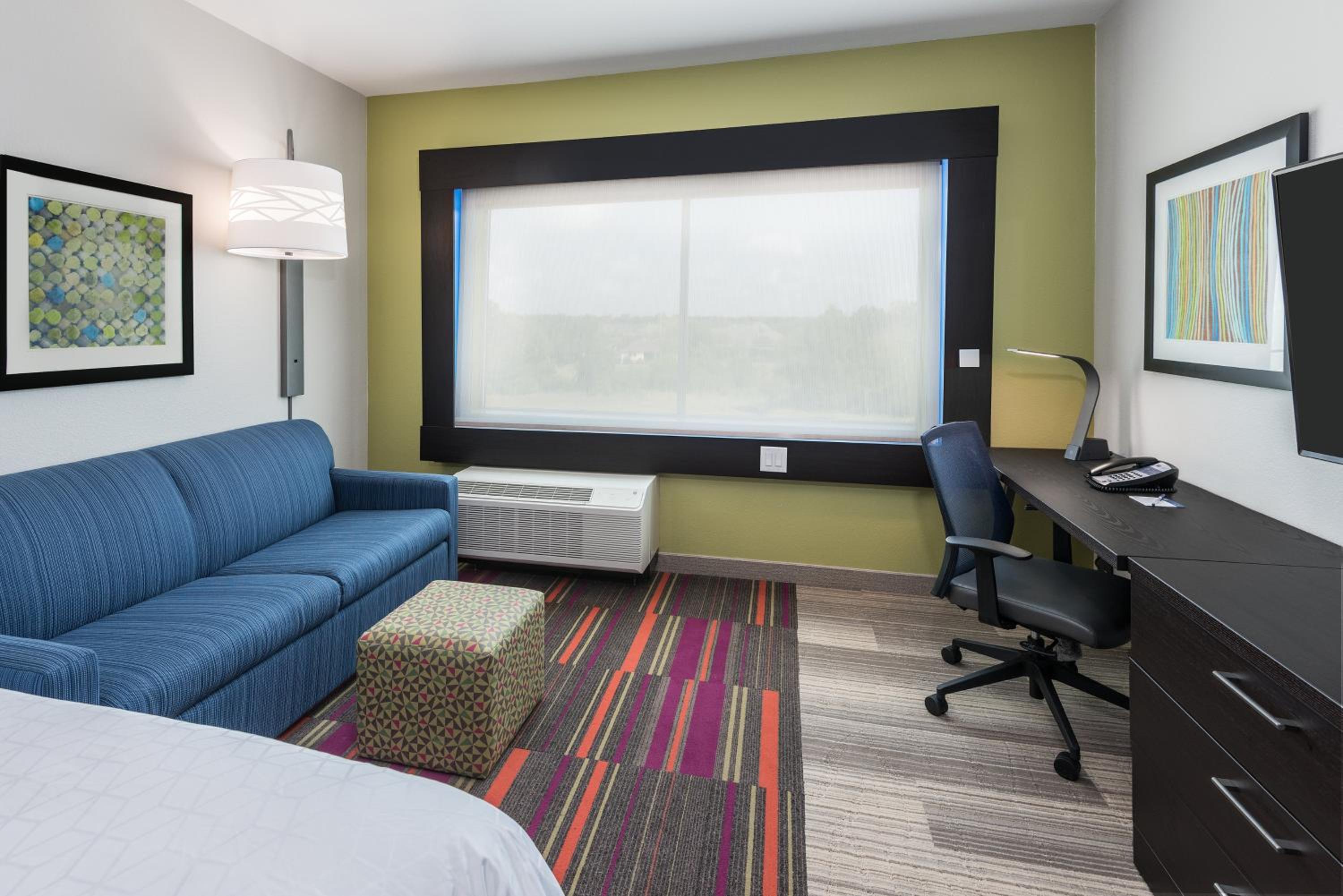 Suite - Hearing Accessible