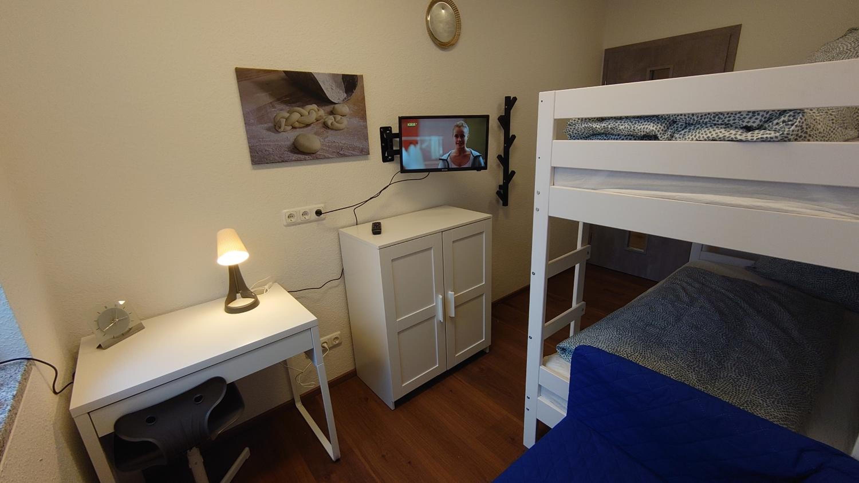 Three-Bedroom Apartment photo 1