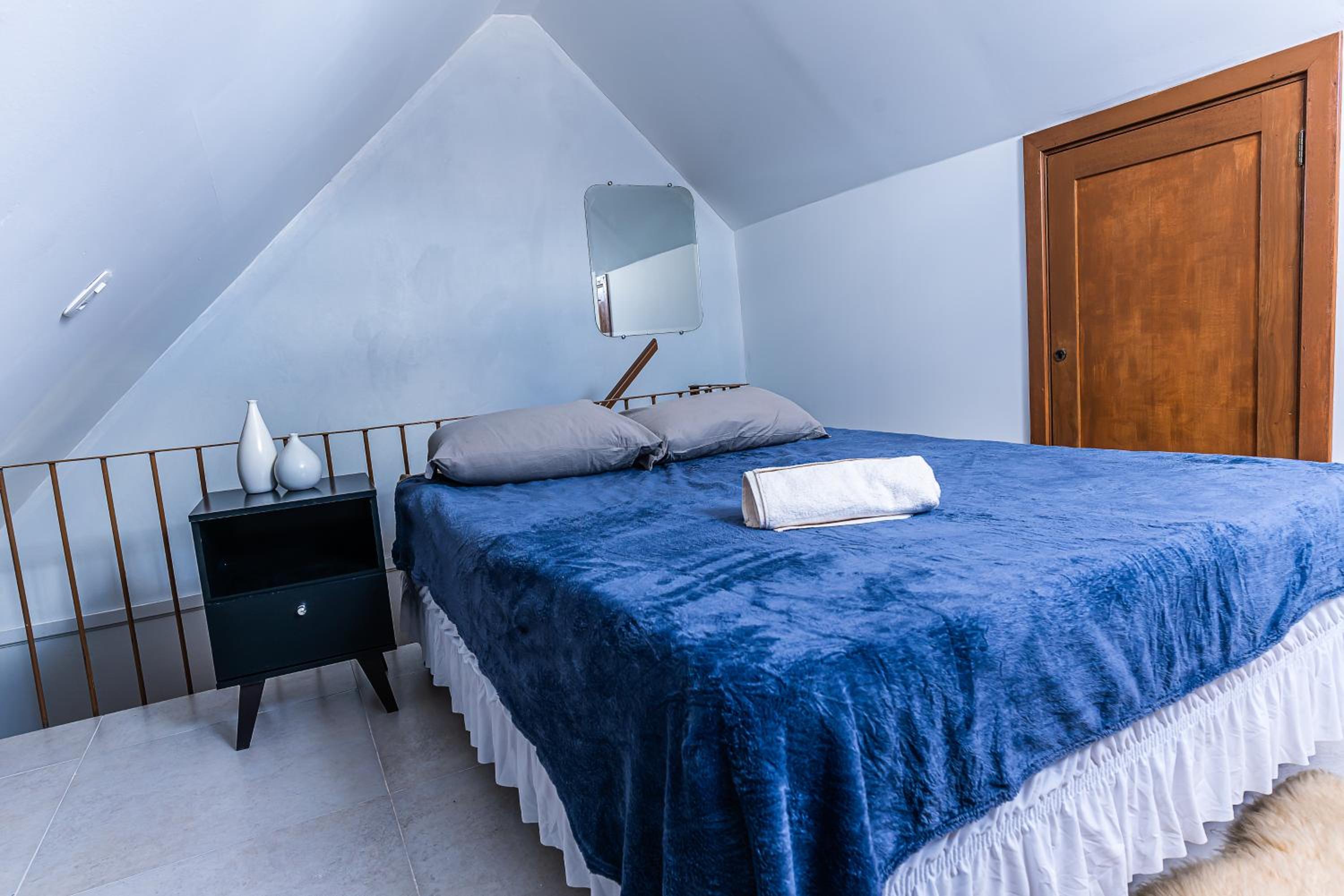 Apartment - Photo 25
