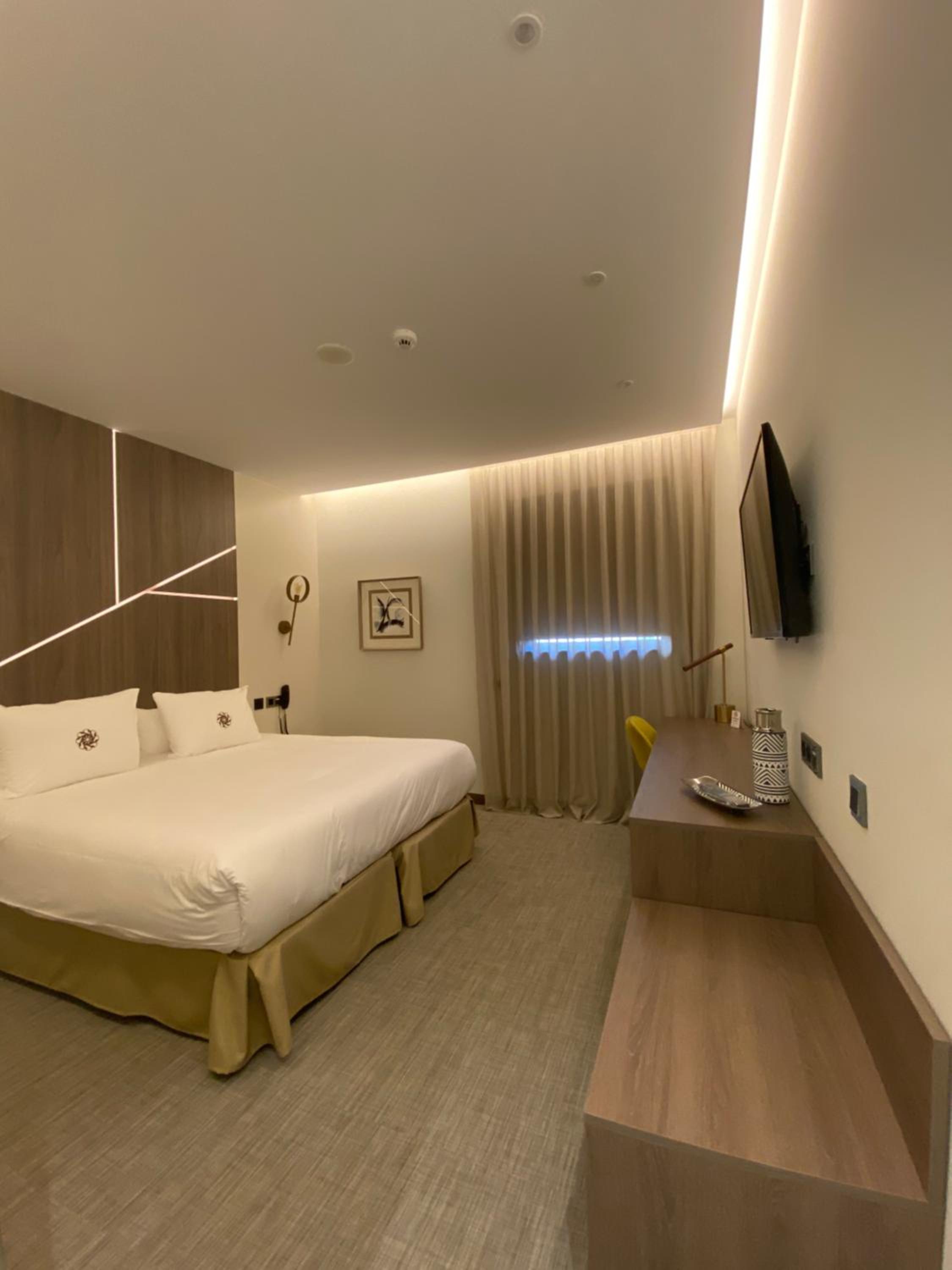 Double or Twin Room - Photo 2