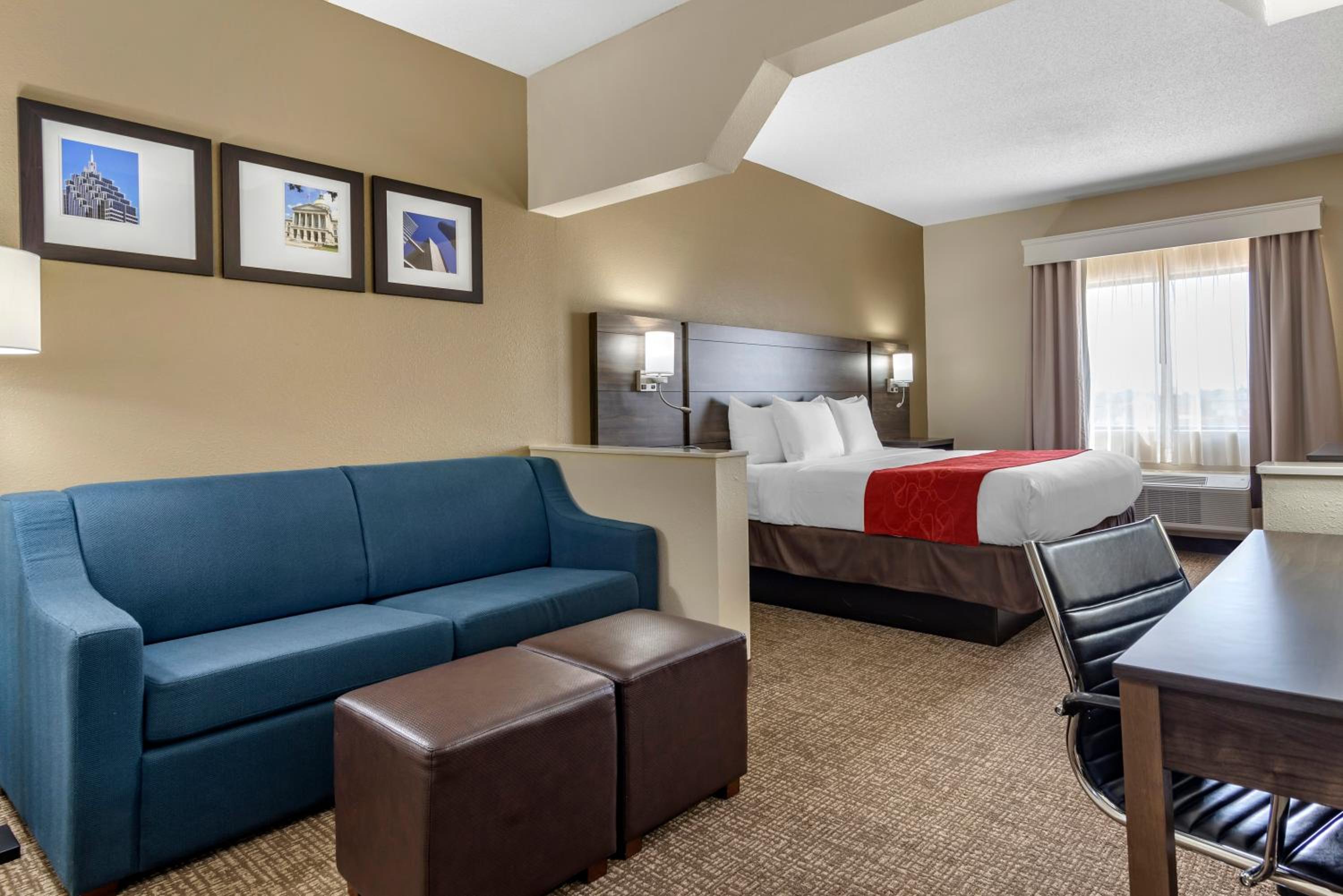 King Suite - Photo 1