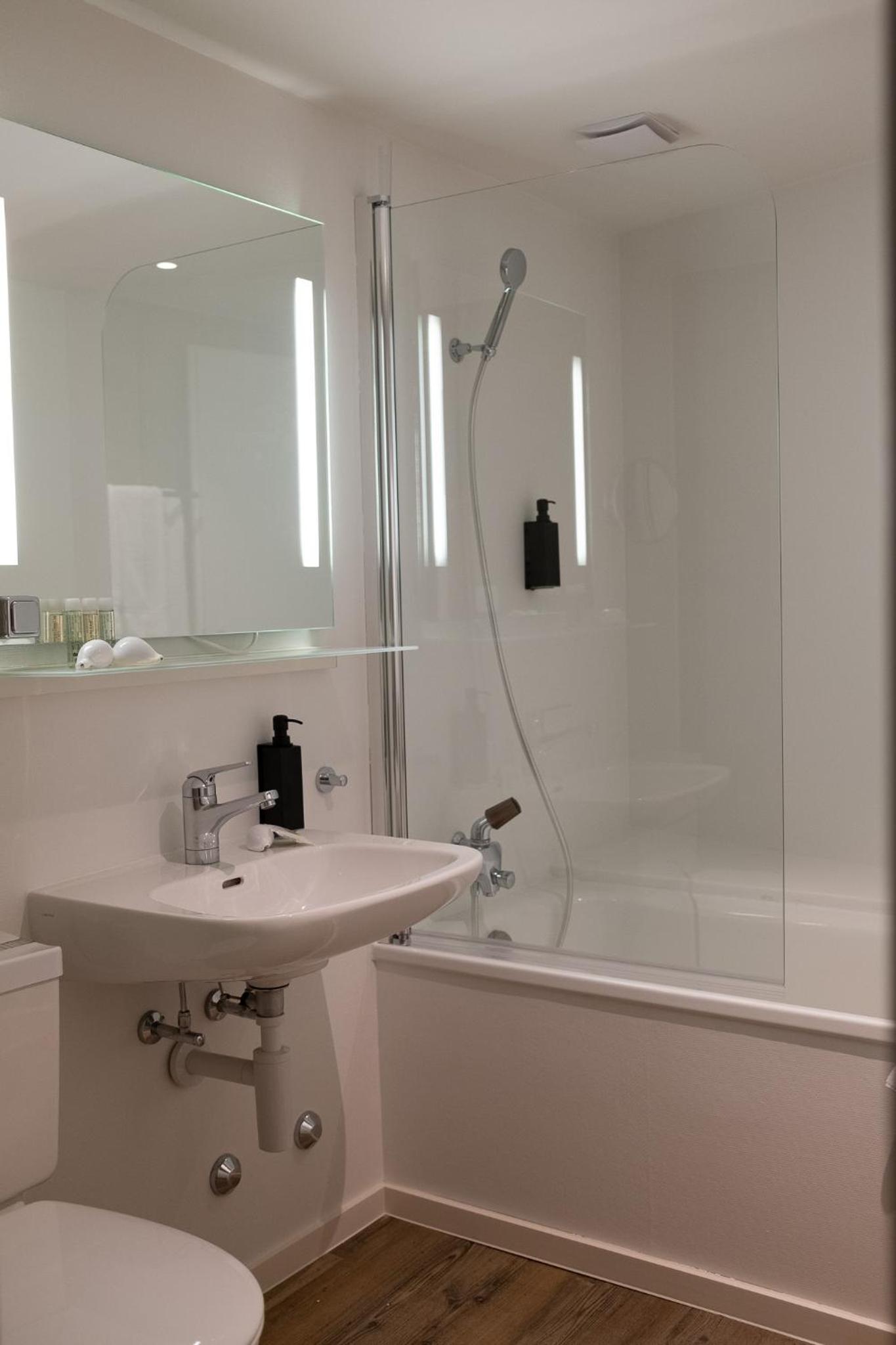 Superior Double Room - Photo 7