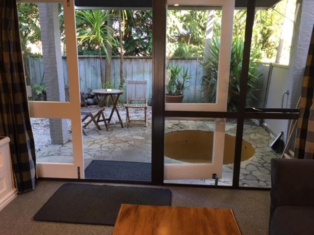Family Room with Garden View - Photo 13