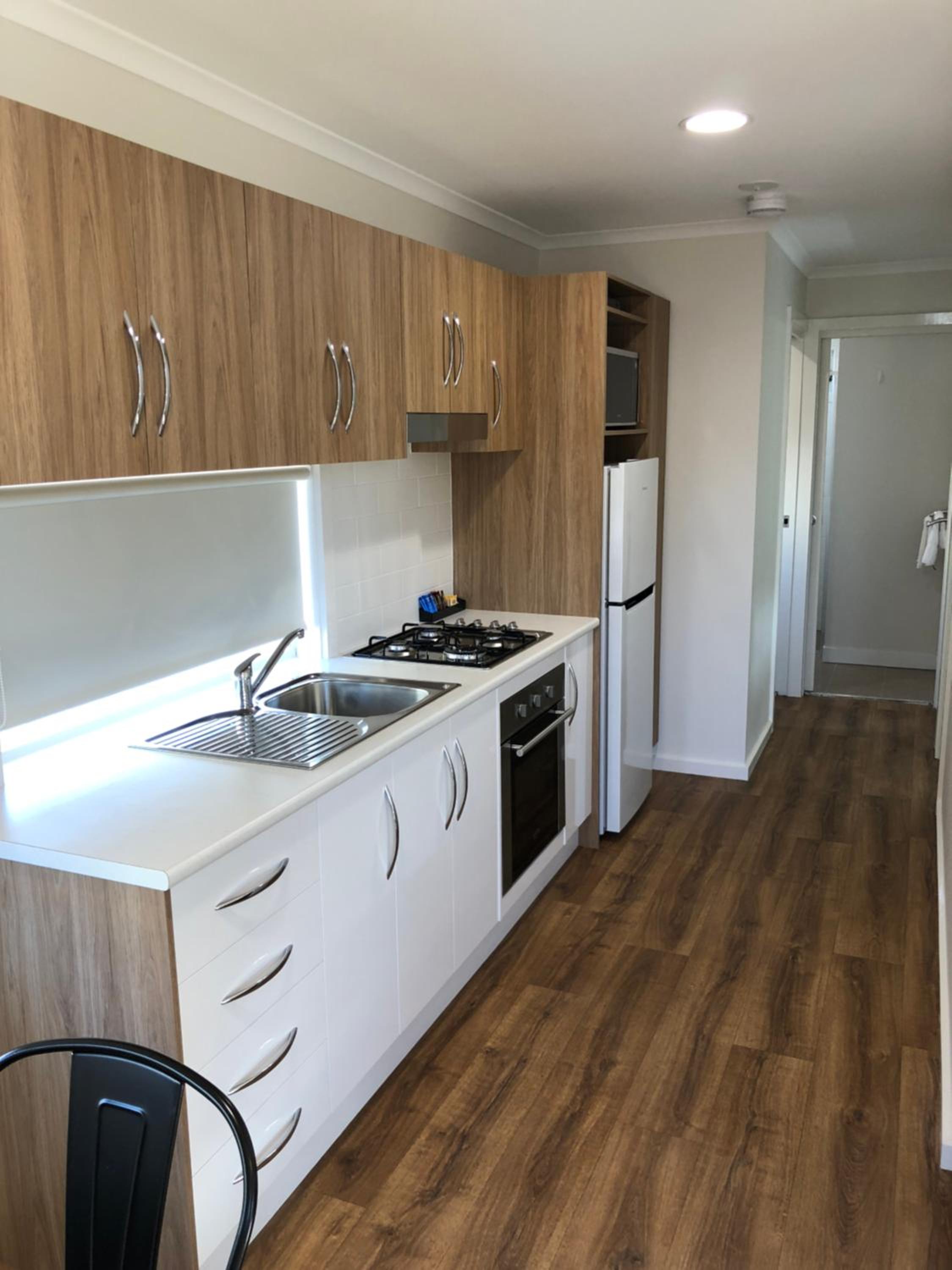Superior 2 Bedroom Cabin - Photo 4