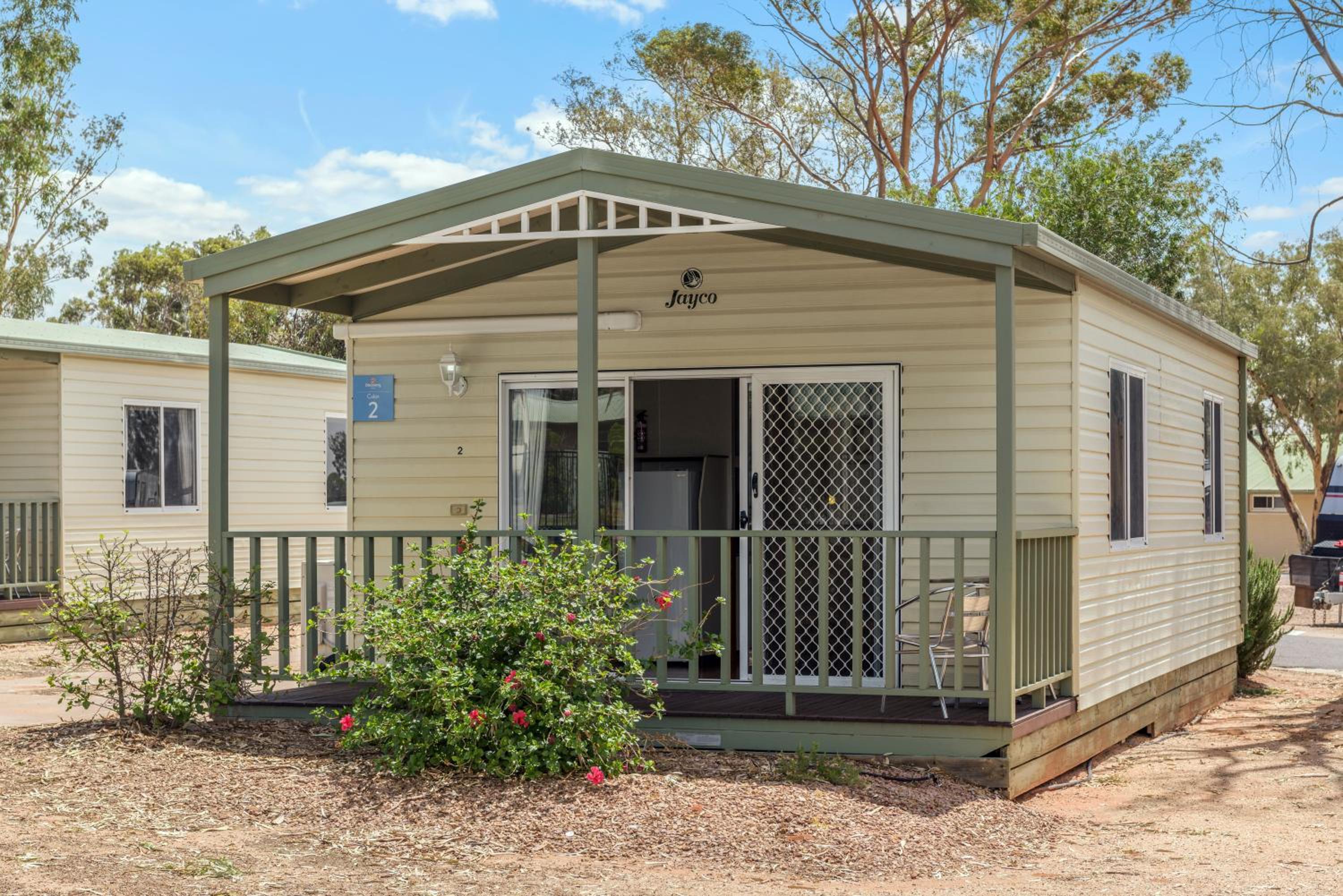 Standard 2 Bedroom Cabin - Sleeps 4 - Photo 5