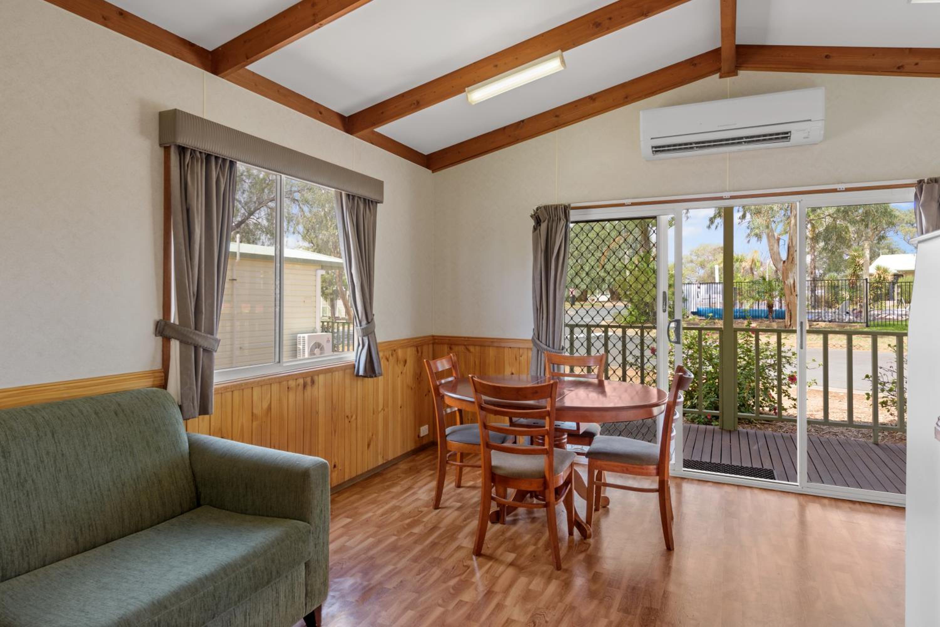 Standard 2 Bedroom Cabin - Sleeps 4 - Photo 6