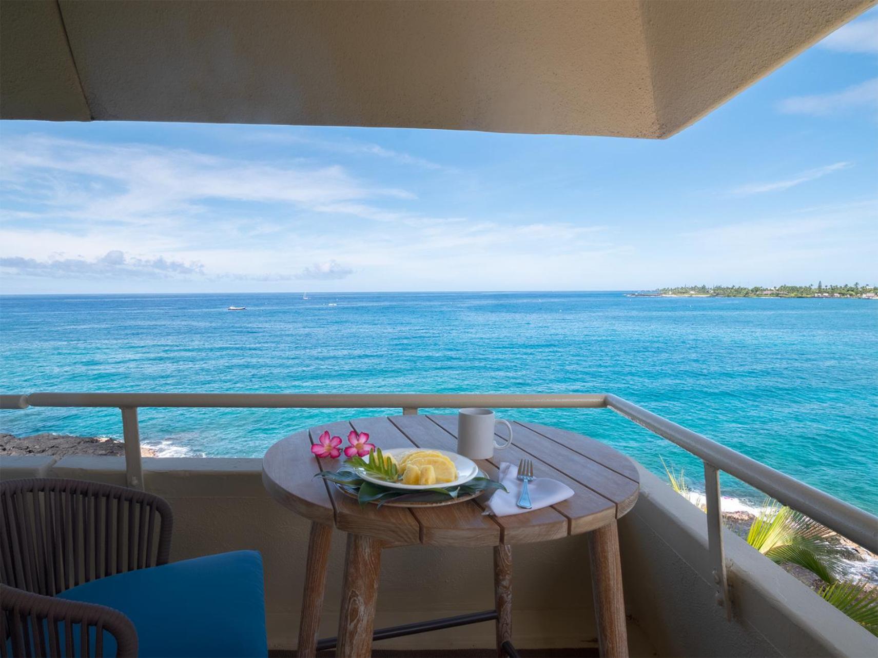 Corner King Oceanfront