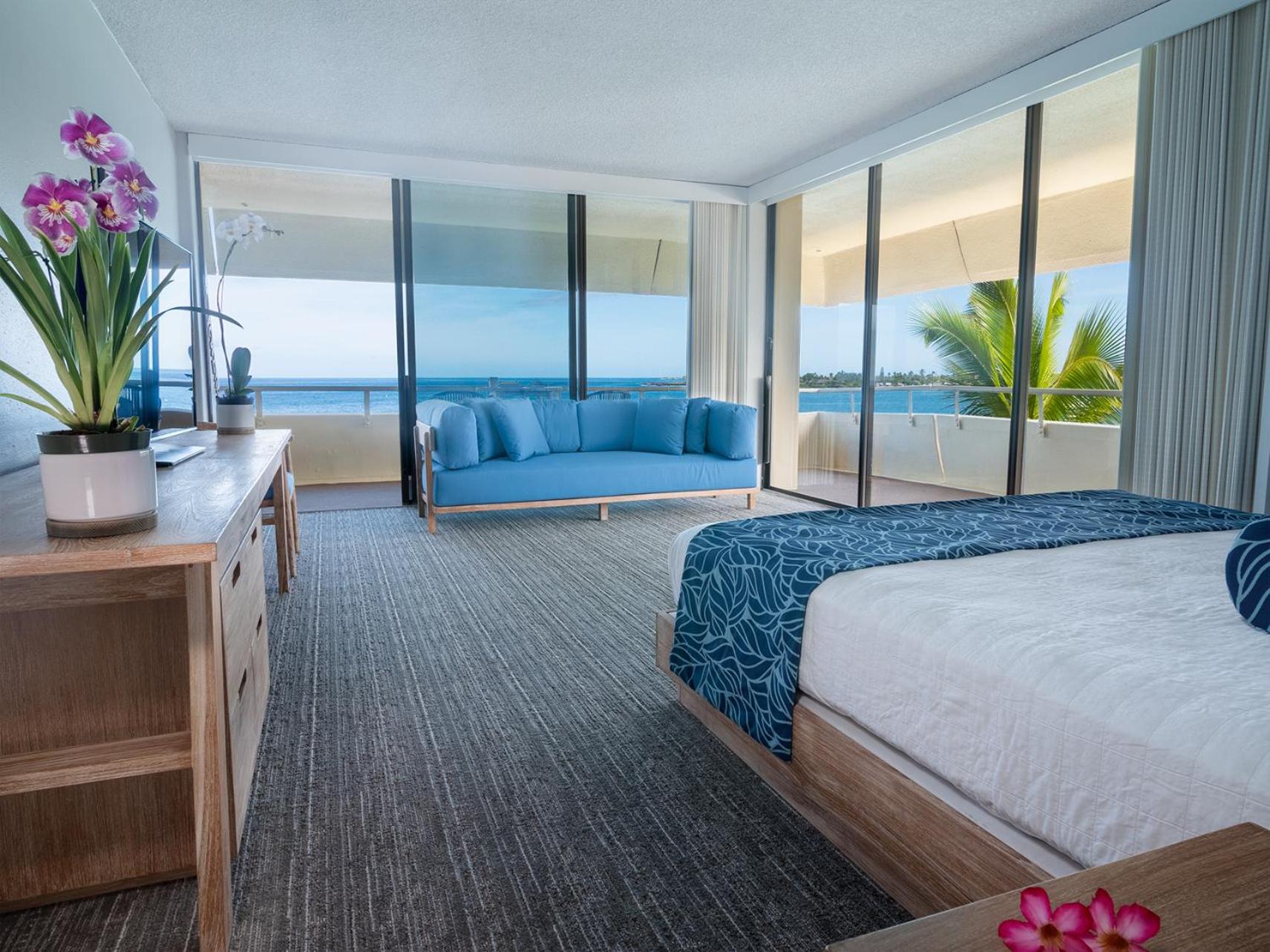Corner King Oceanfront