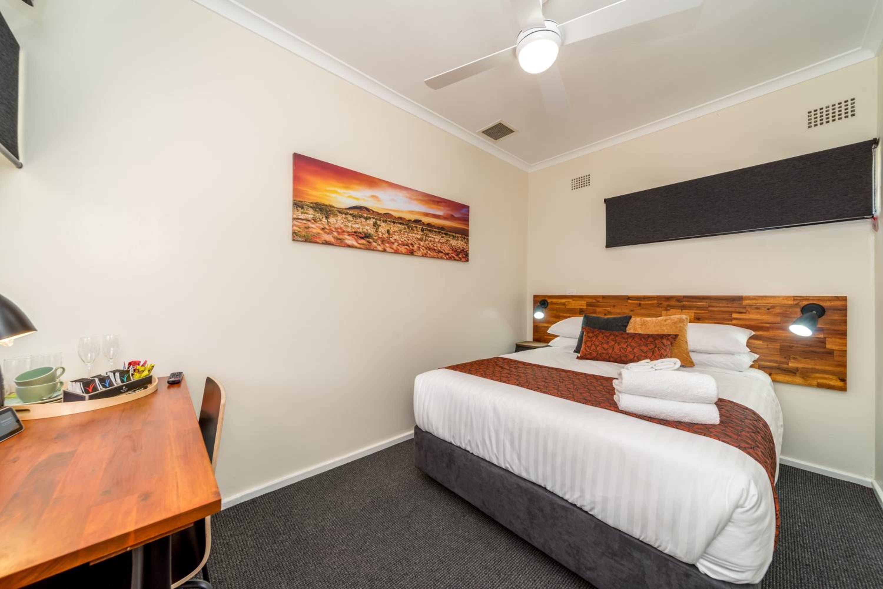 Economy Double Room - Photo 3