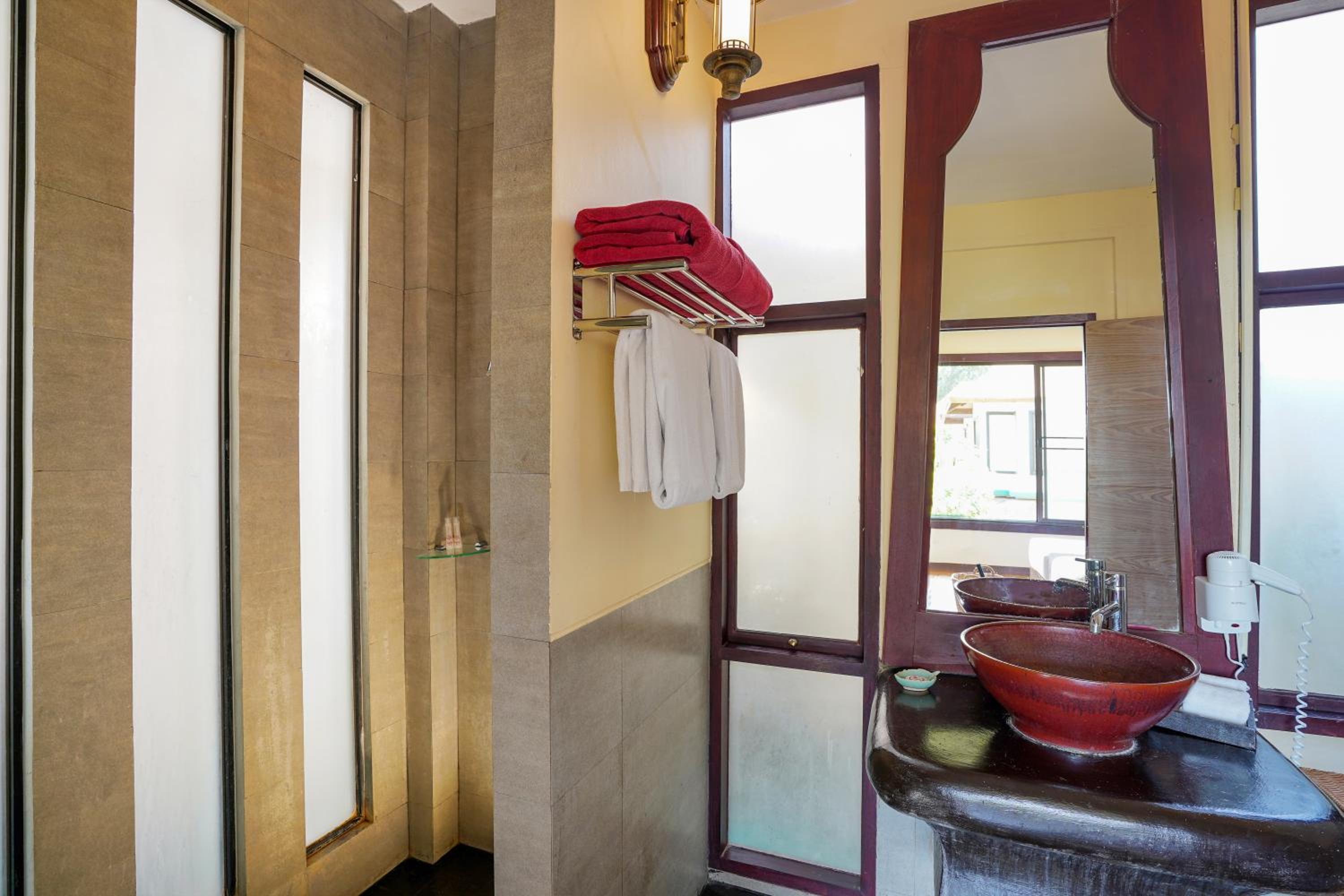 Two-Bedroom Villa with Plunge Pool - Photo 10