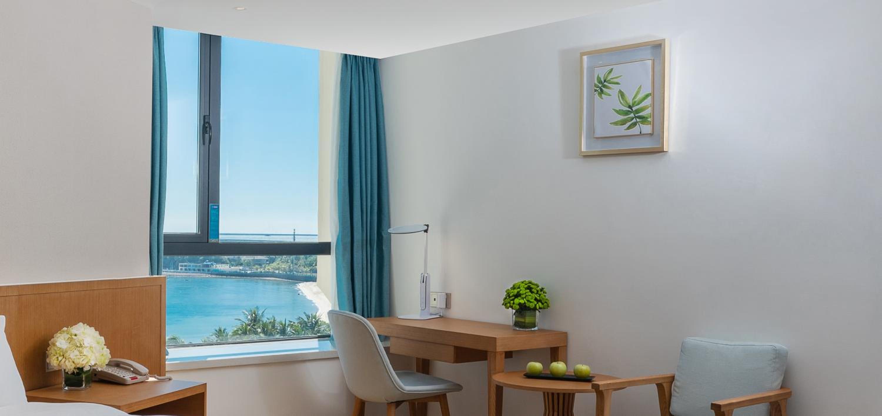  Elegant Sea View King Room photo 2