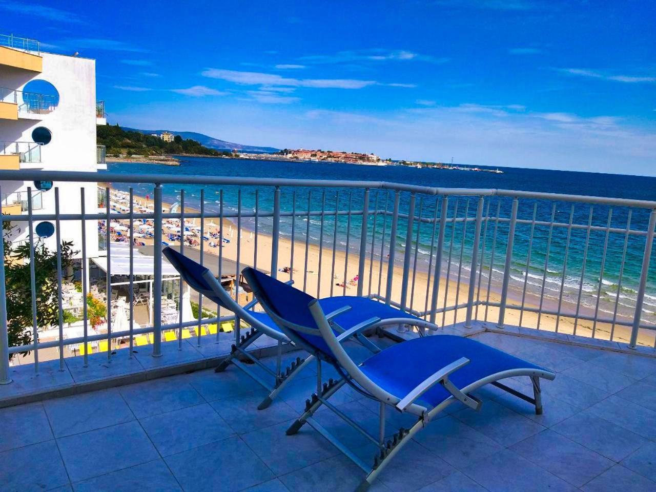 Apartment with Sea View photo 3