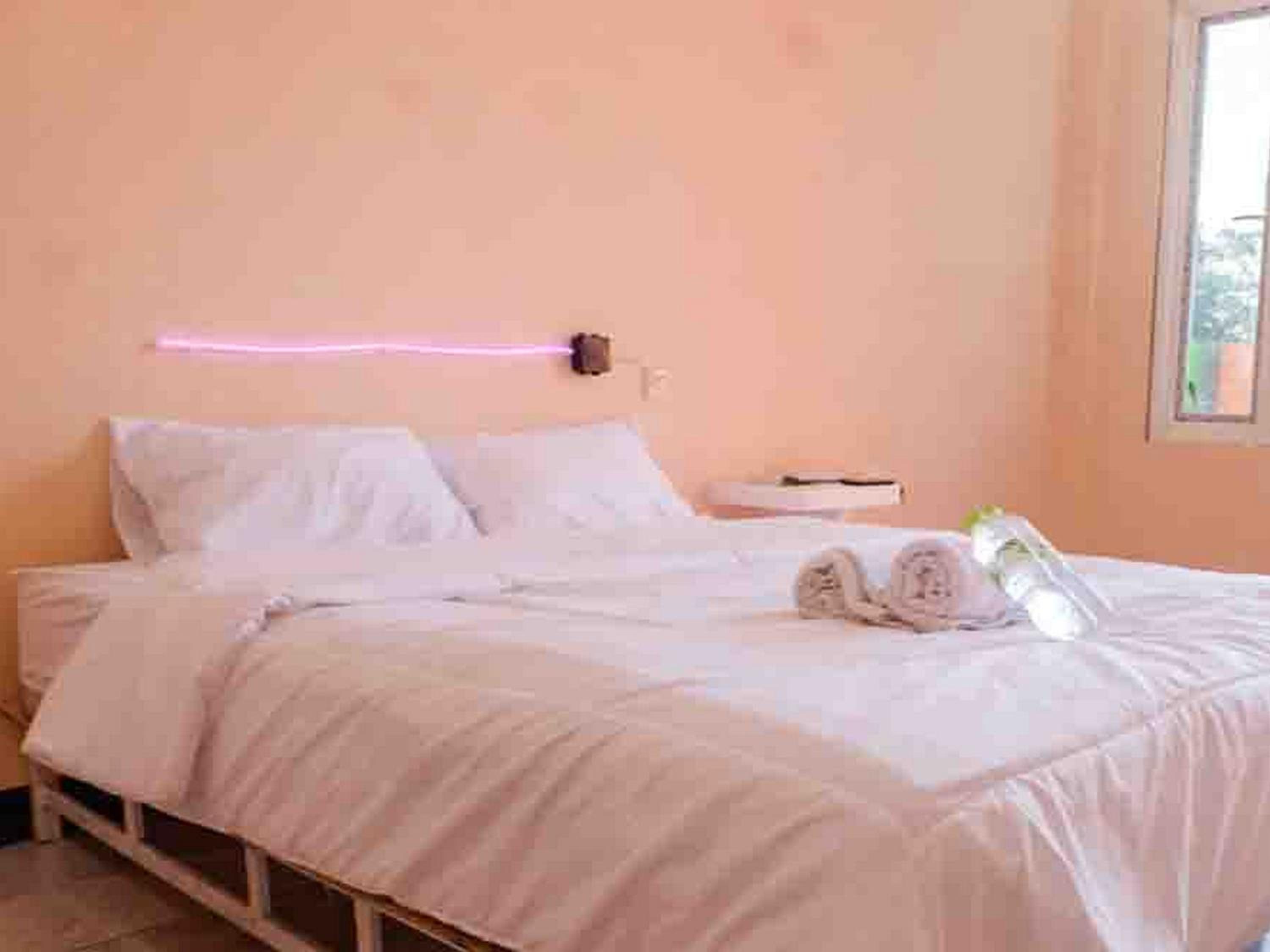 Standard Double Room - Photo 1