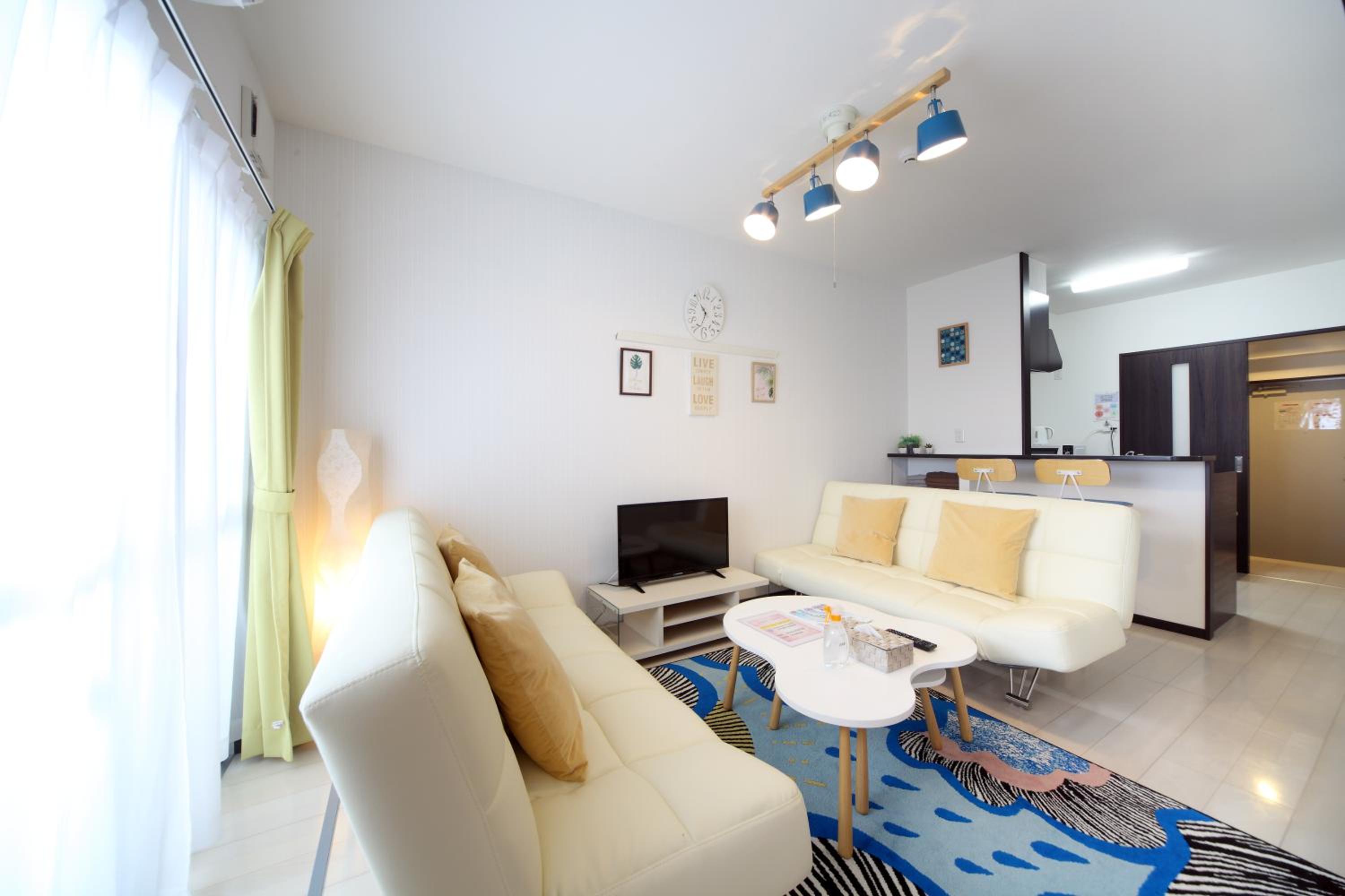 One-Bedroom Apartment photo 3