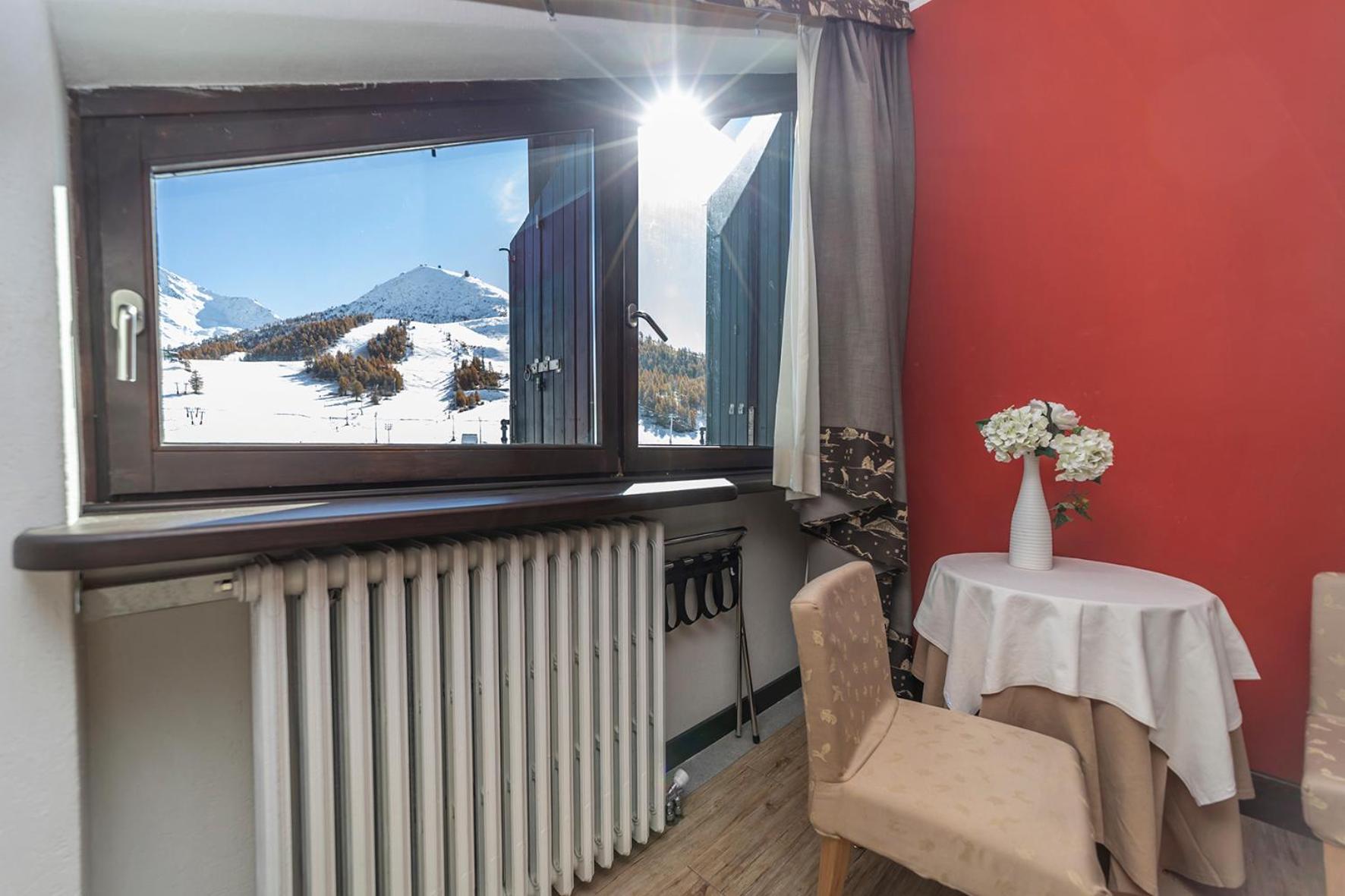 Deluxe Double or Twin Room with Balcony - Photo 5