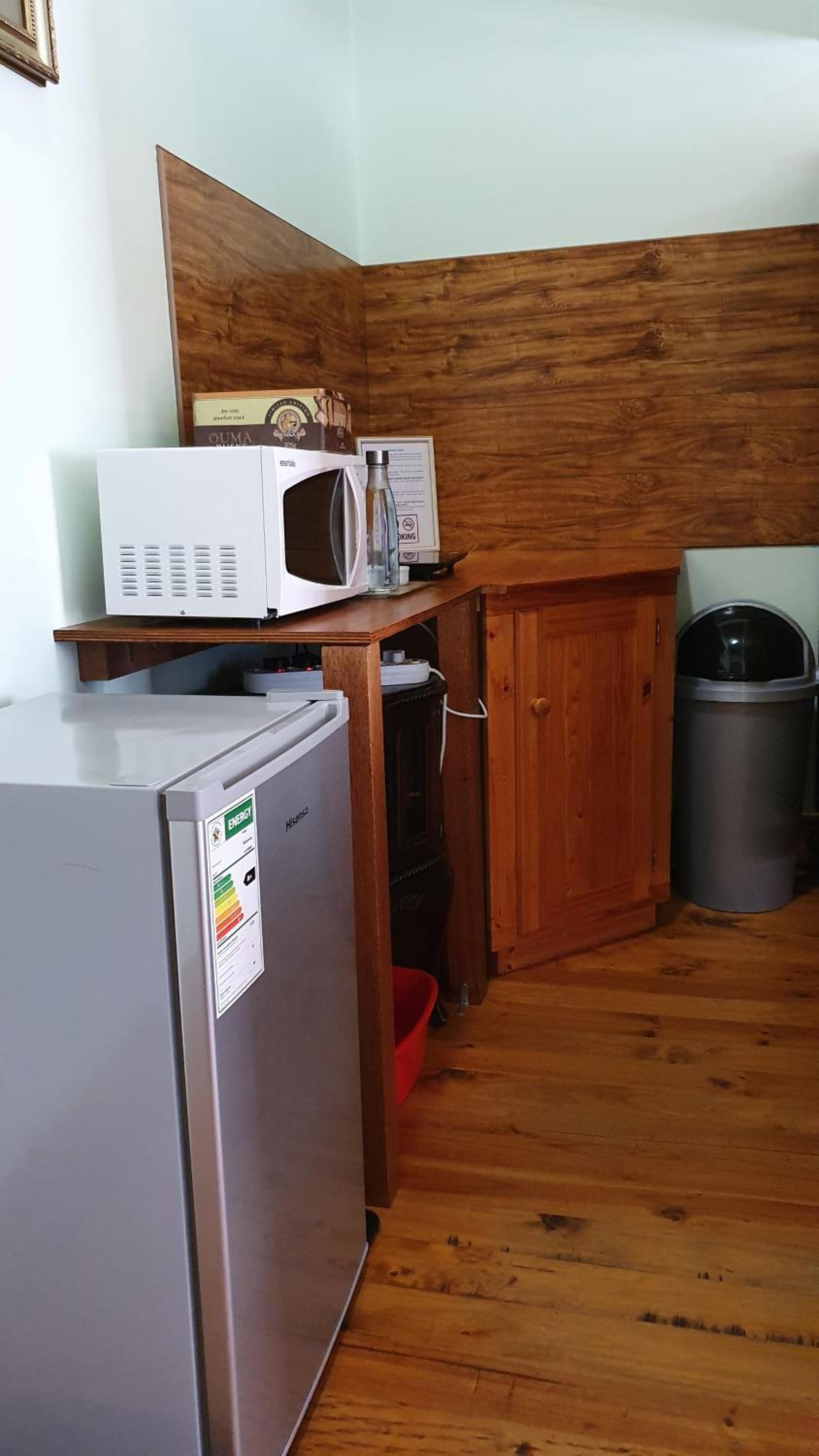 Twin Room - Photo 6