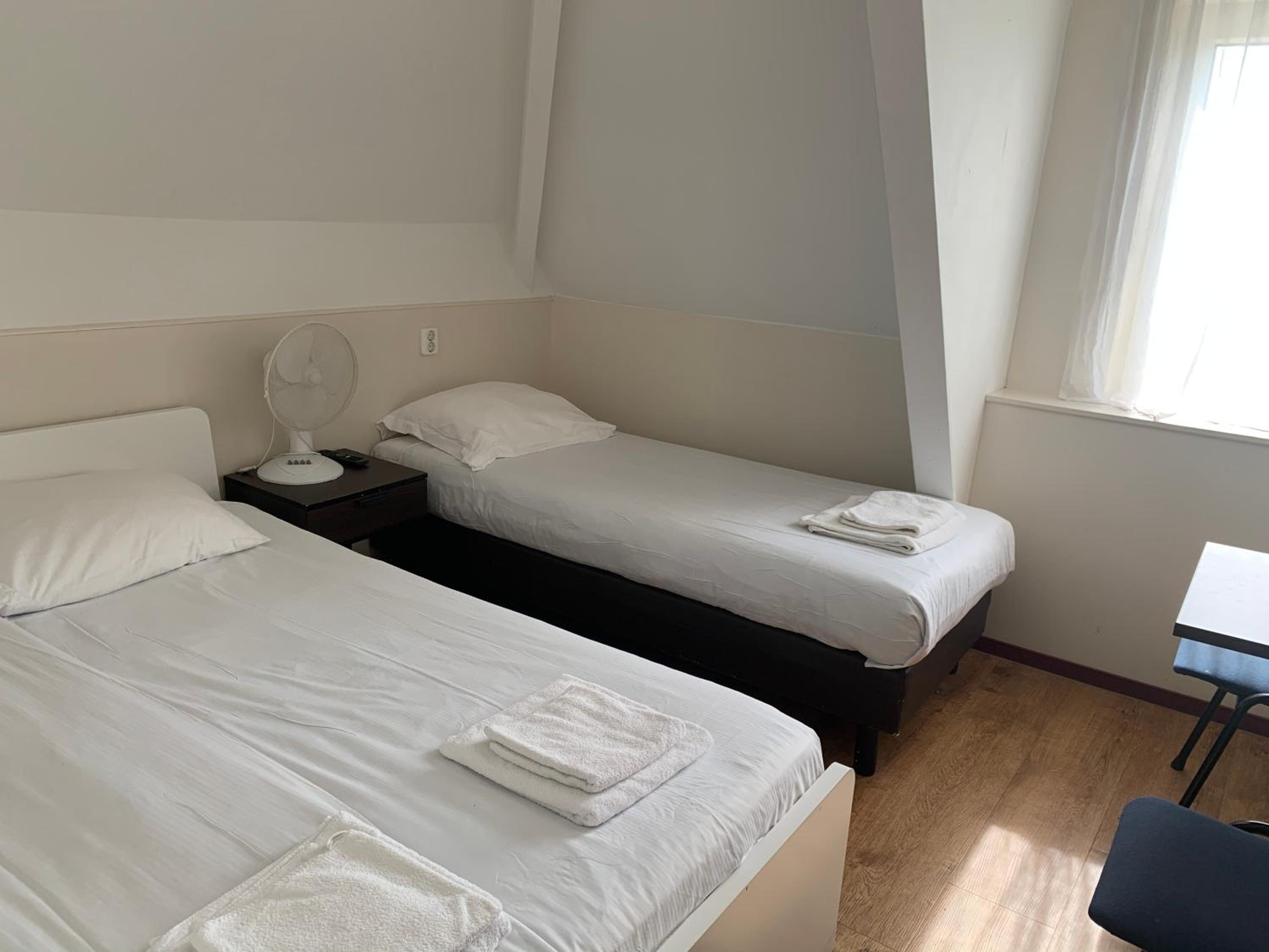 Triple Room with Private Bathroom photo 1
