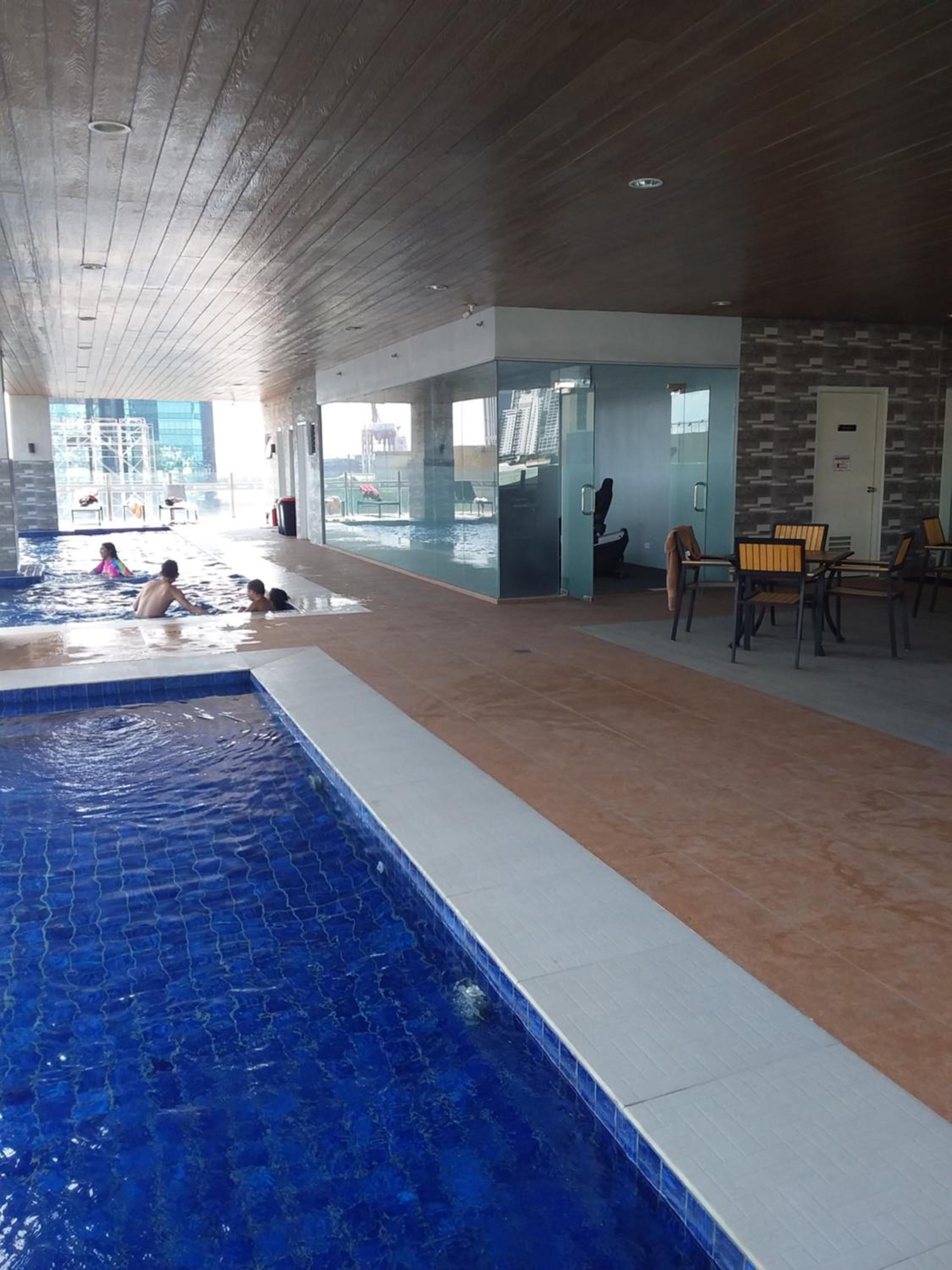 Studio with Balcony - Photo 15