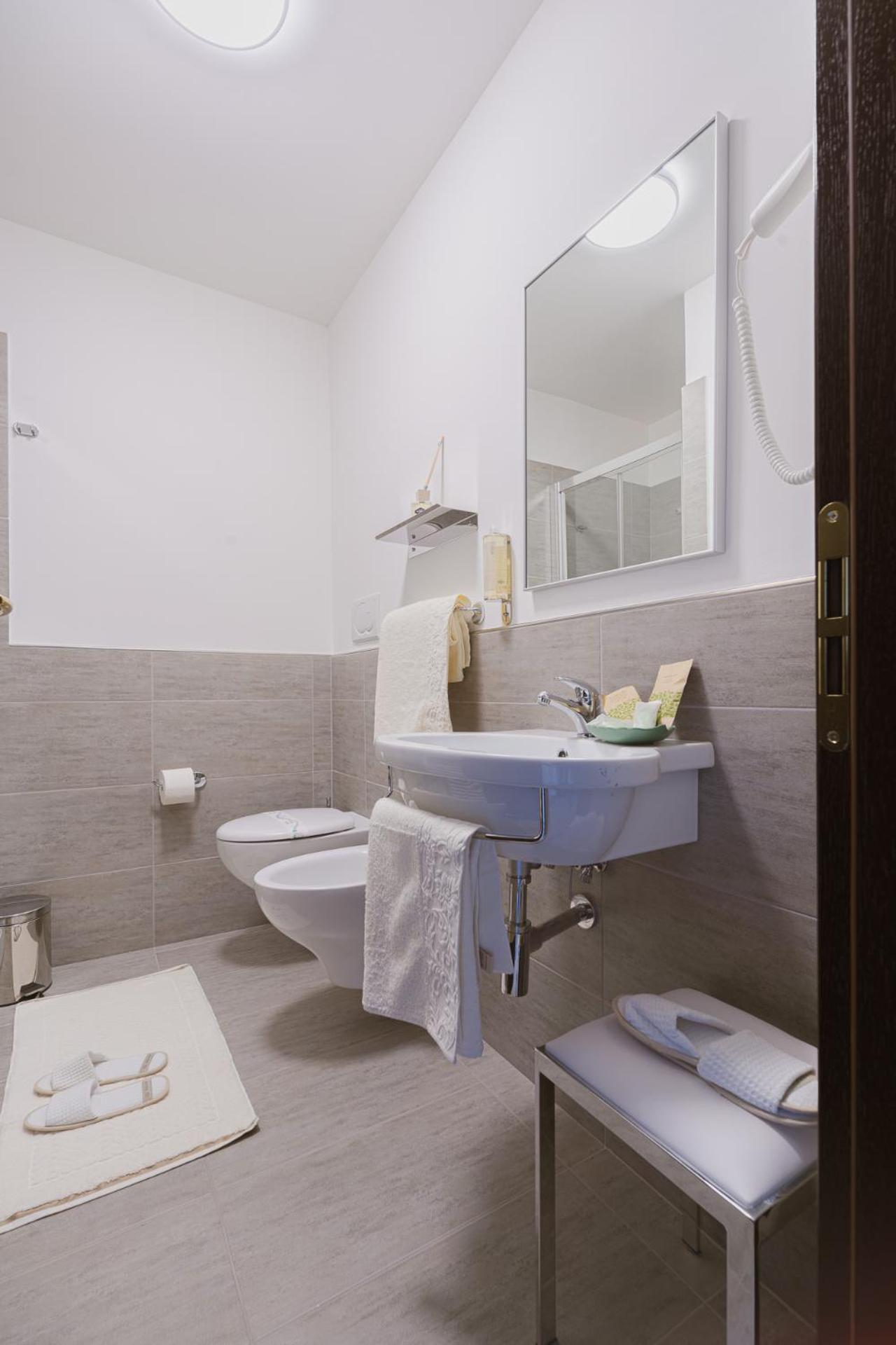 Double Room with Garden View photo 3