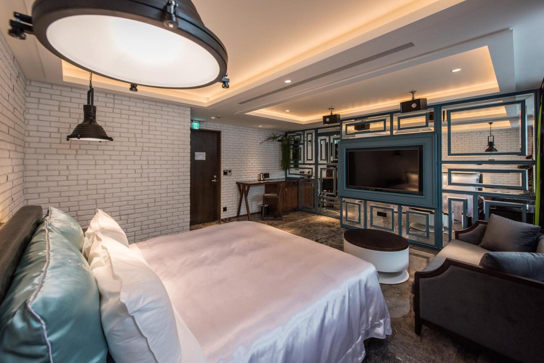 Standard Double Room (Check-in after 23:00) photo 2