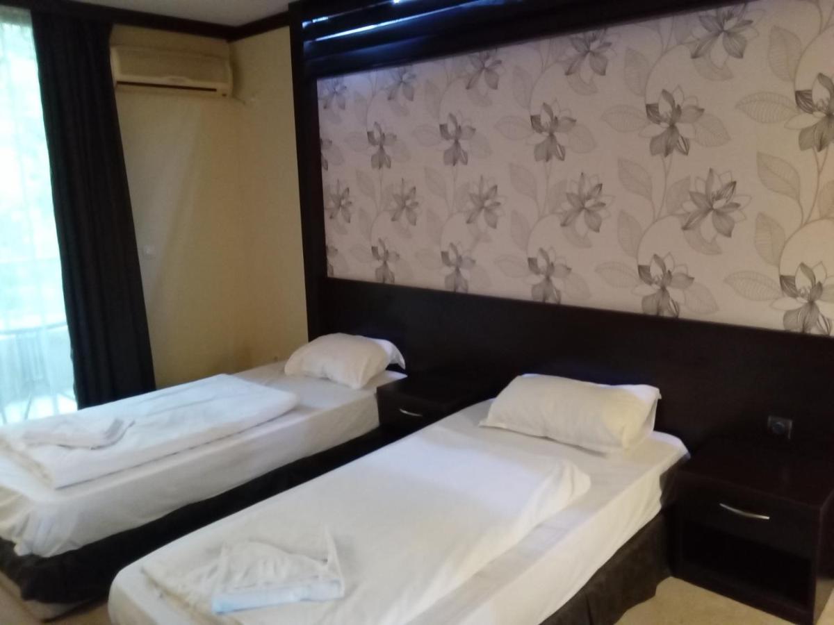 Park Hotel Stratesh