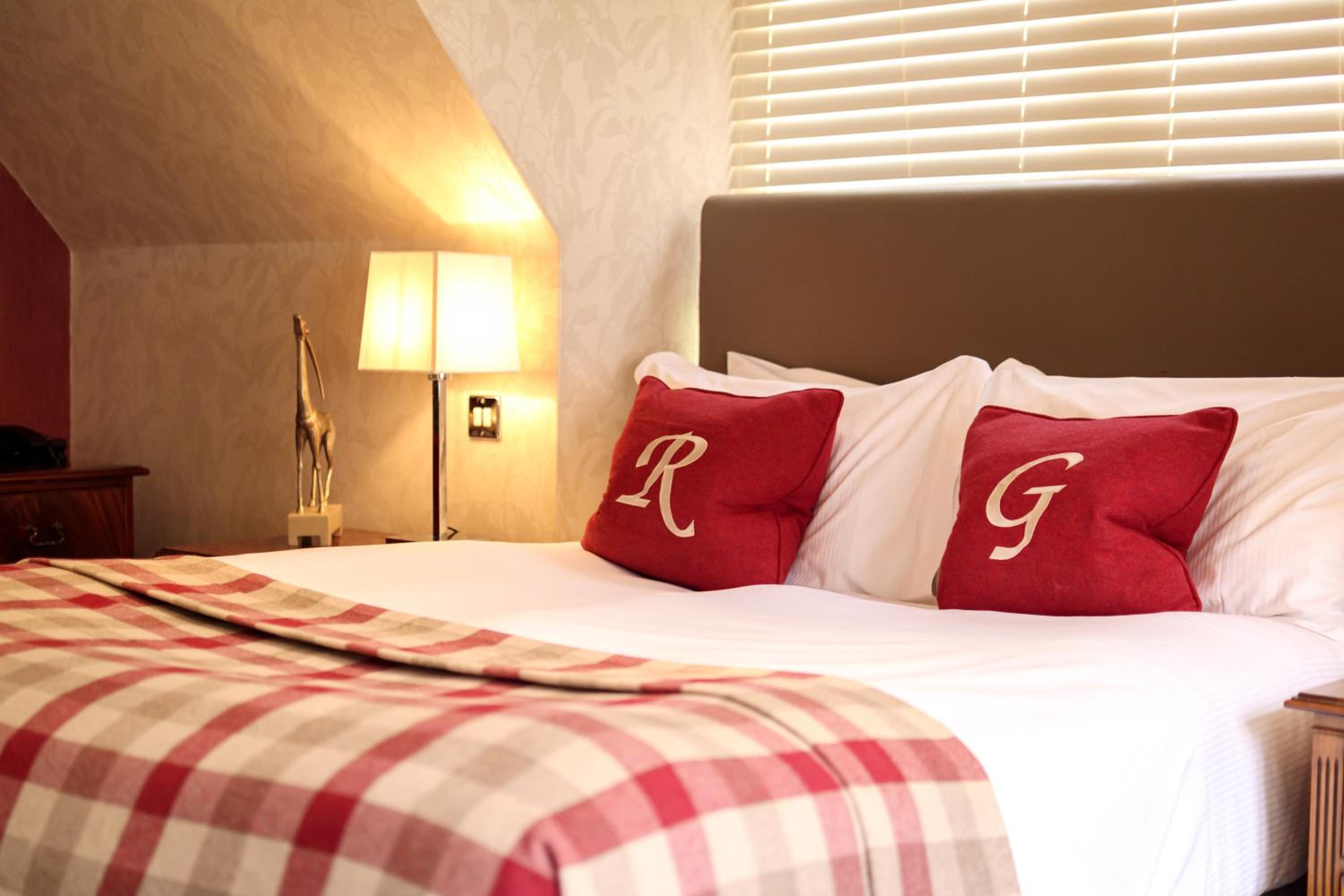 Traditional Suite - Photo 3