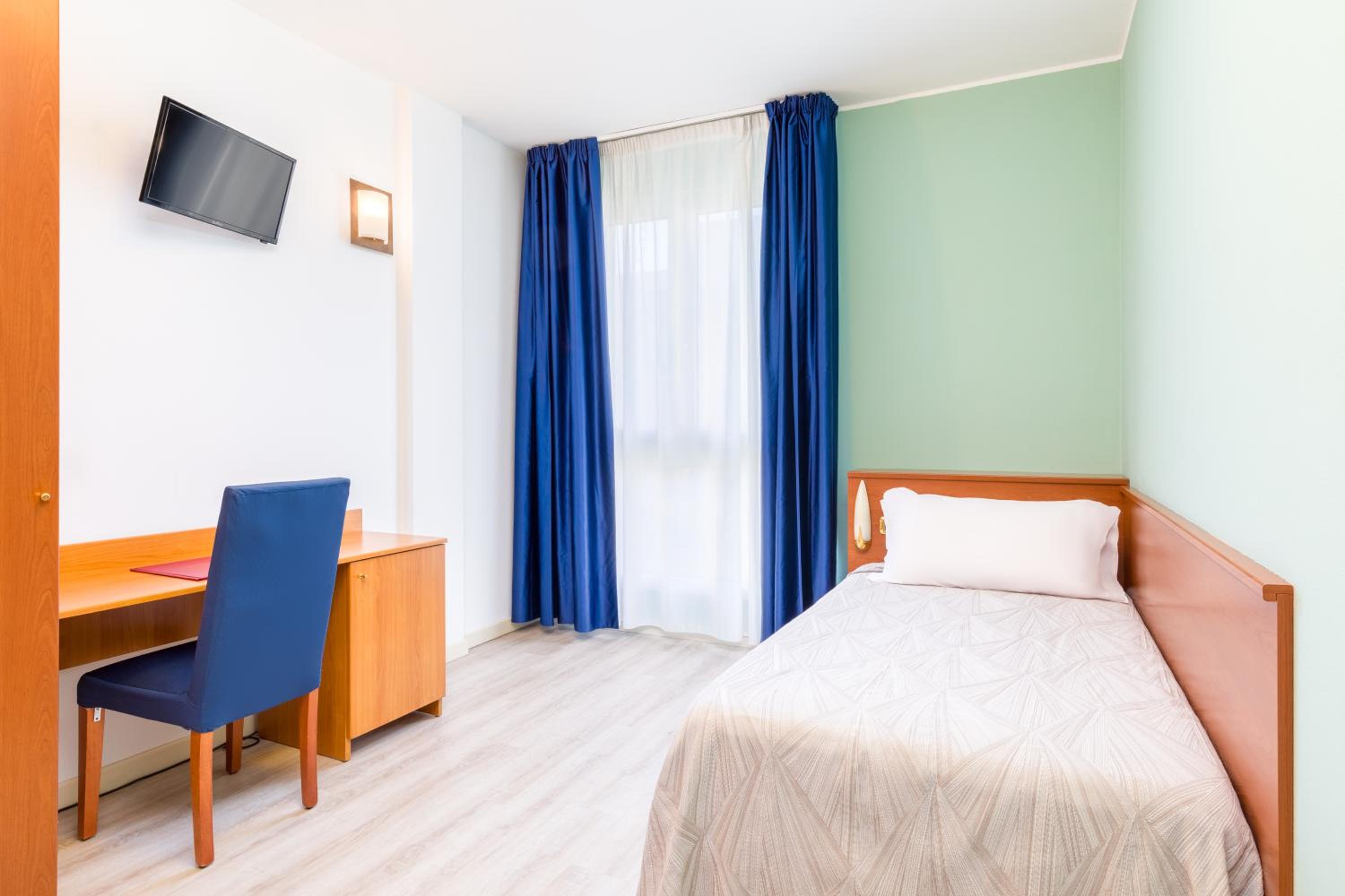 Single Room - Photo 4