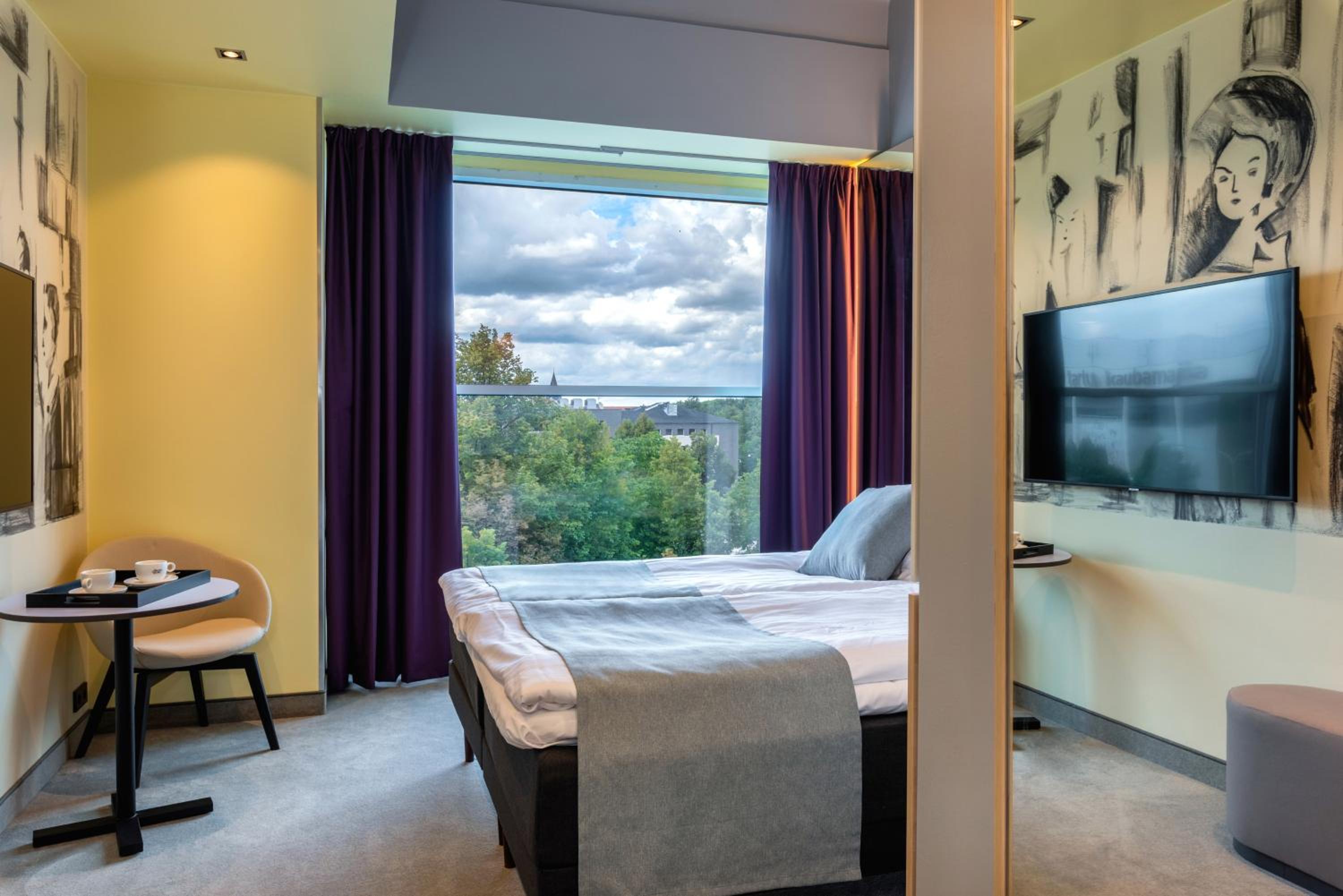 Standard Premium Double Room - Photo 10