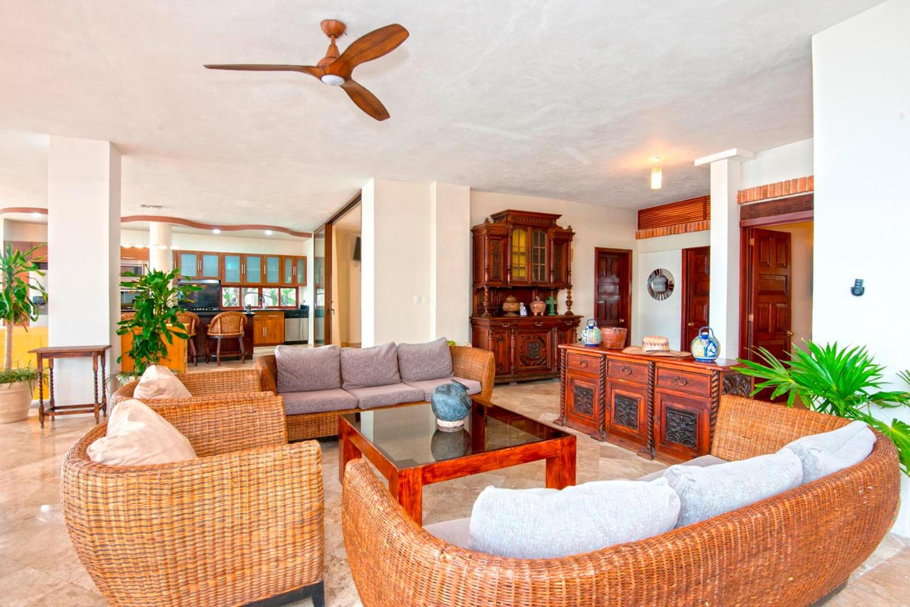 Suite de cuatro habitaciones con piscina privada y servicio de chef