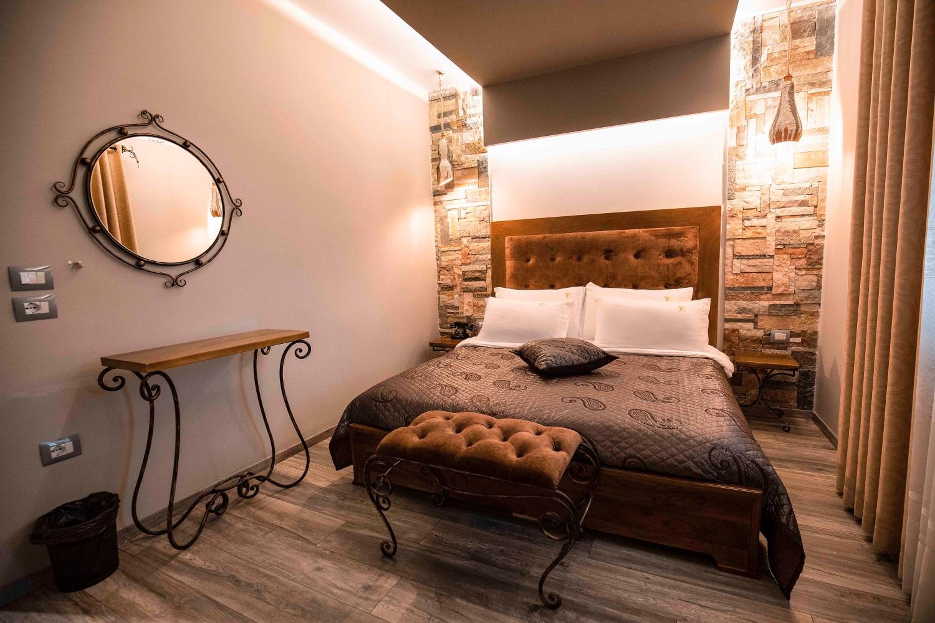 Deluxe Double or Twin Room with Balcony photo 2