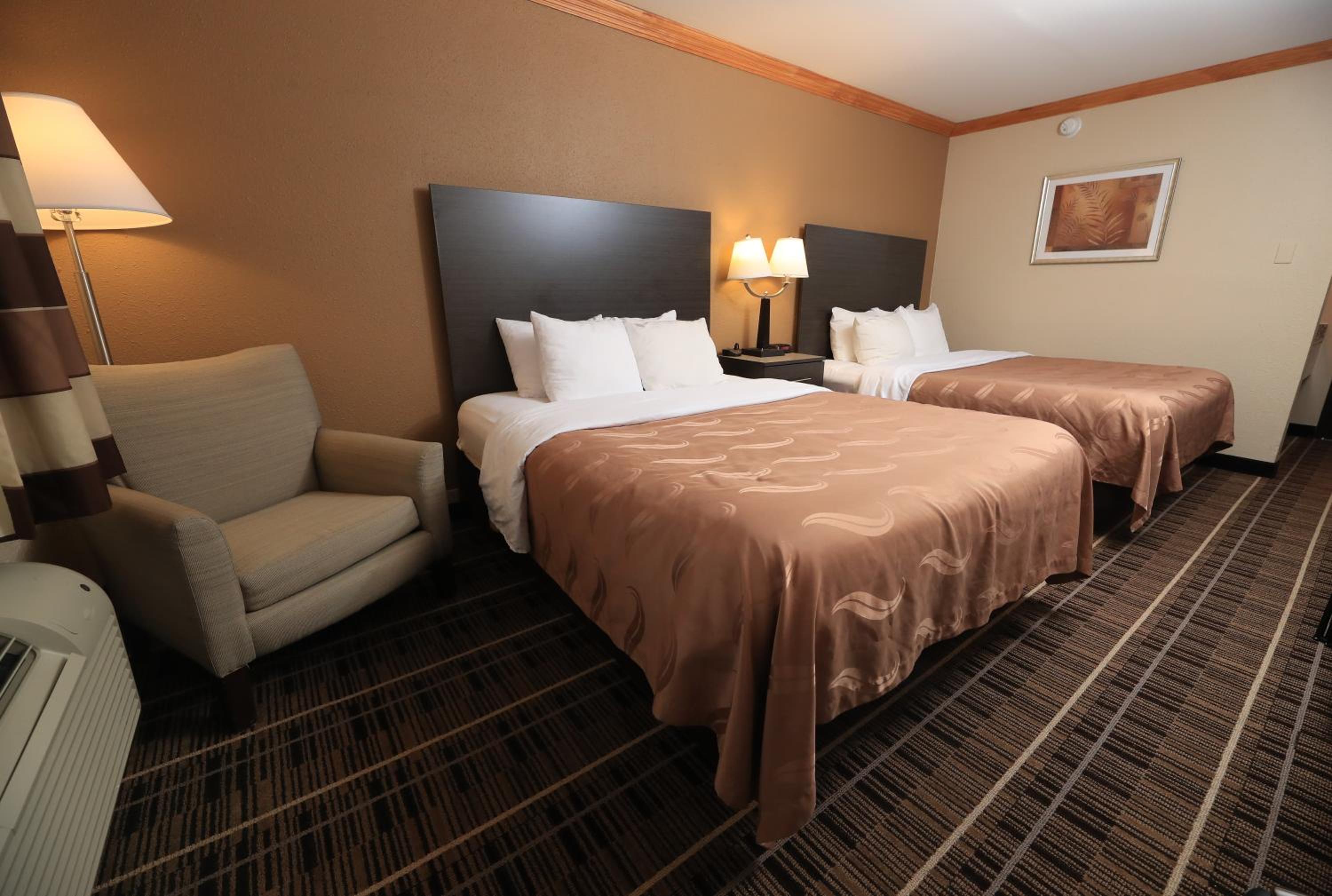 Queen Room with Two Queen Beds - Photo 1