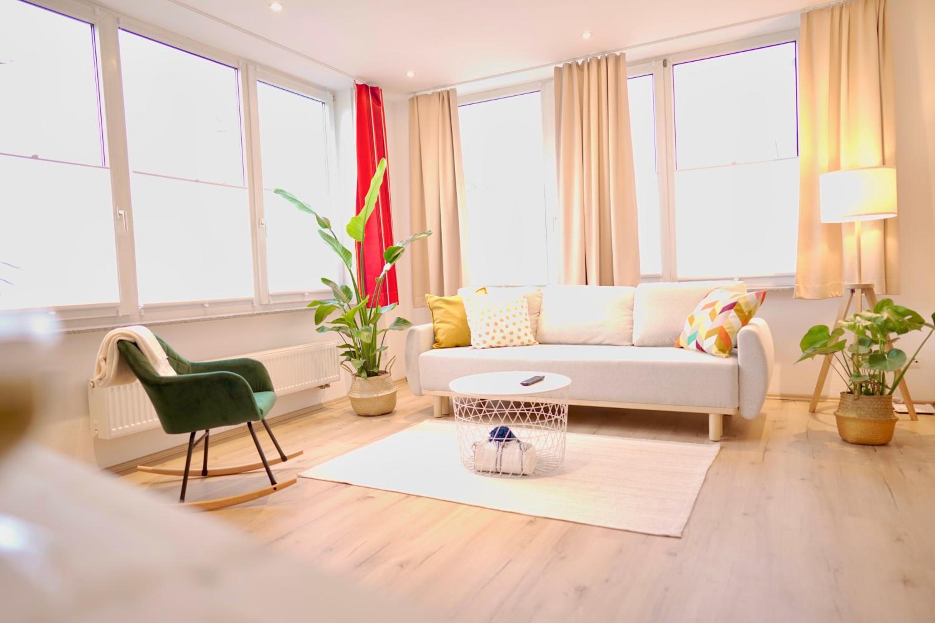 One-Bedroom Apartment - Photo 5
