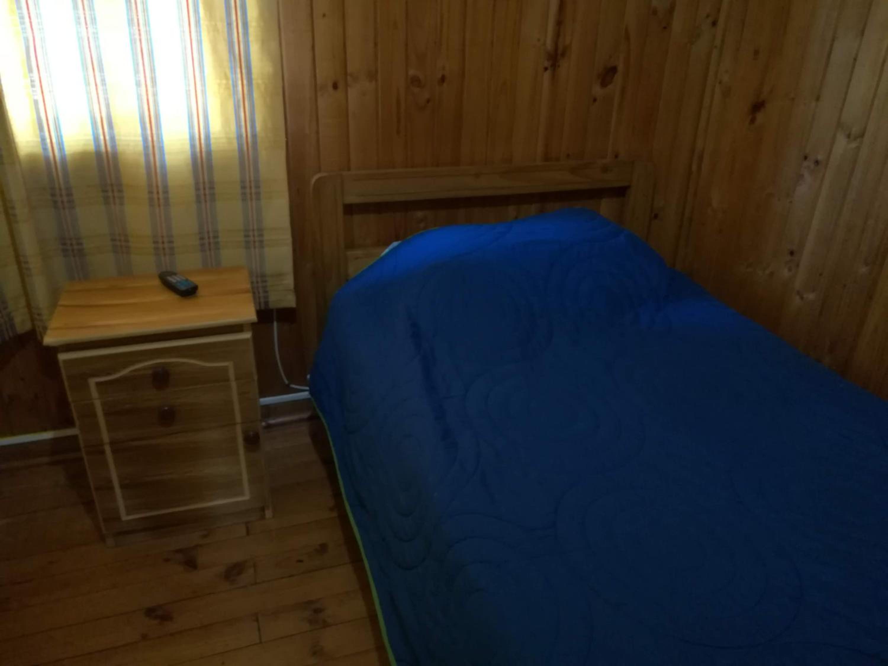 Small Single Room photo 3