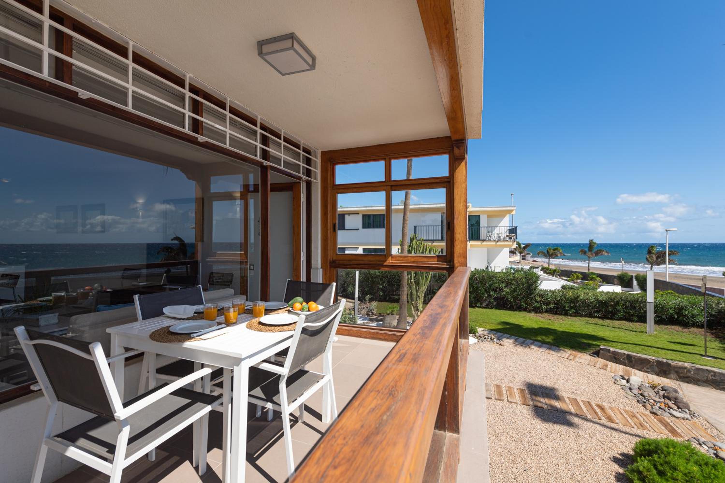 Apartamento con vista al mar