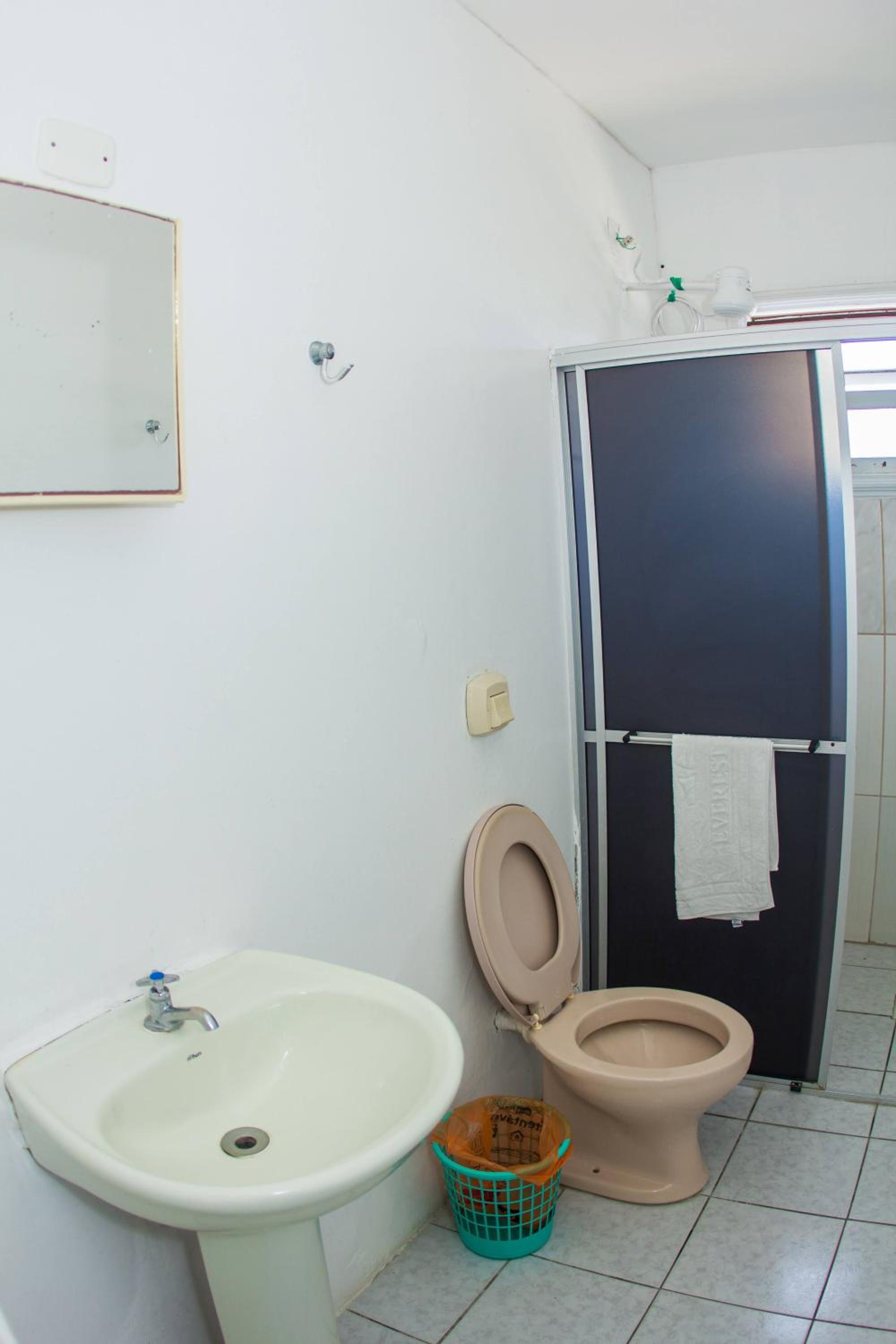 Quadruple Room - Photo 16